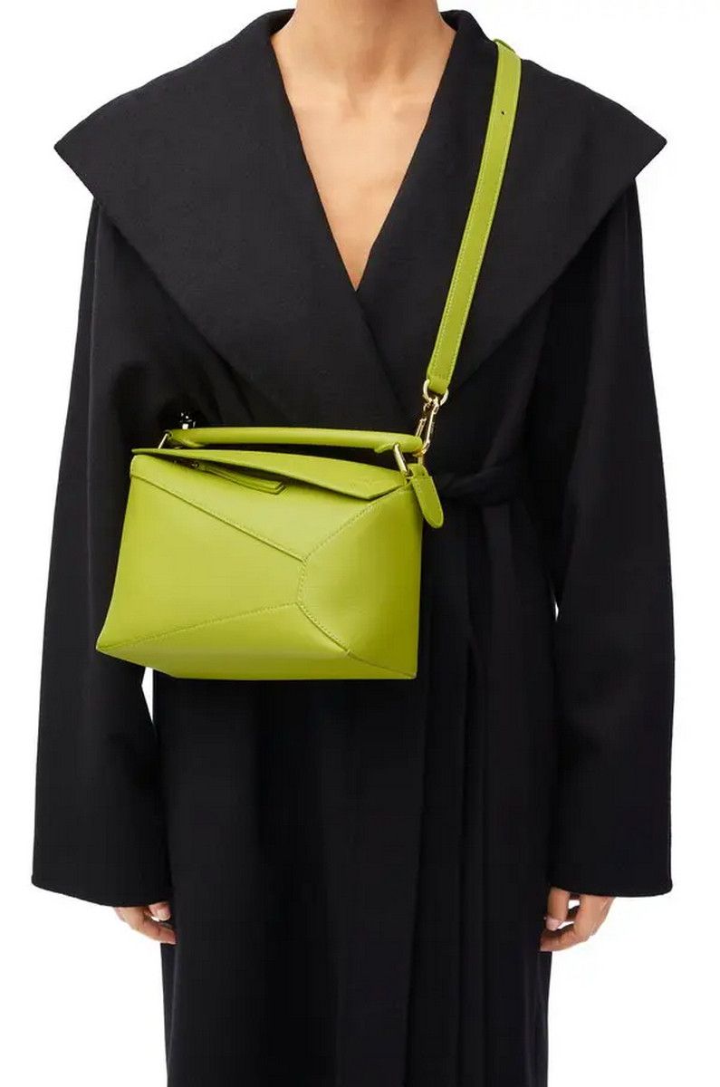 Loewe LOEWE Puzzle Edge small meadow green leather shoulder bag Size ONE SIZE - 2 Thumbnail
