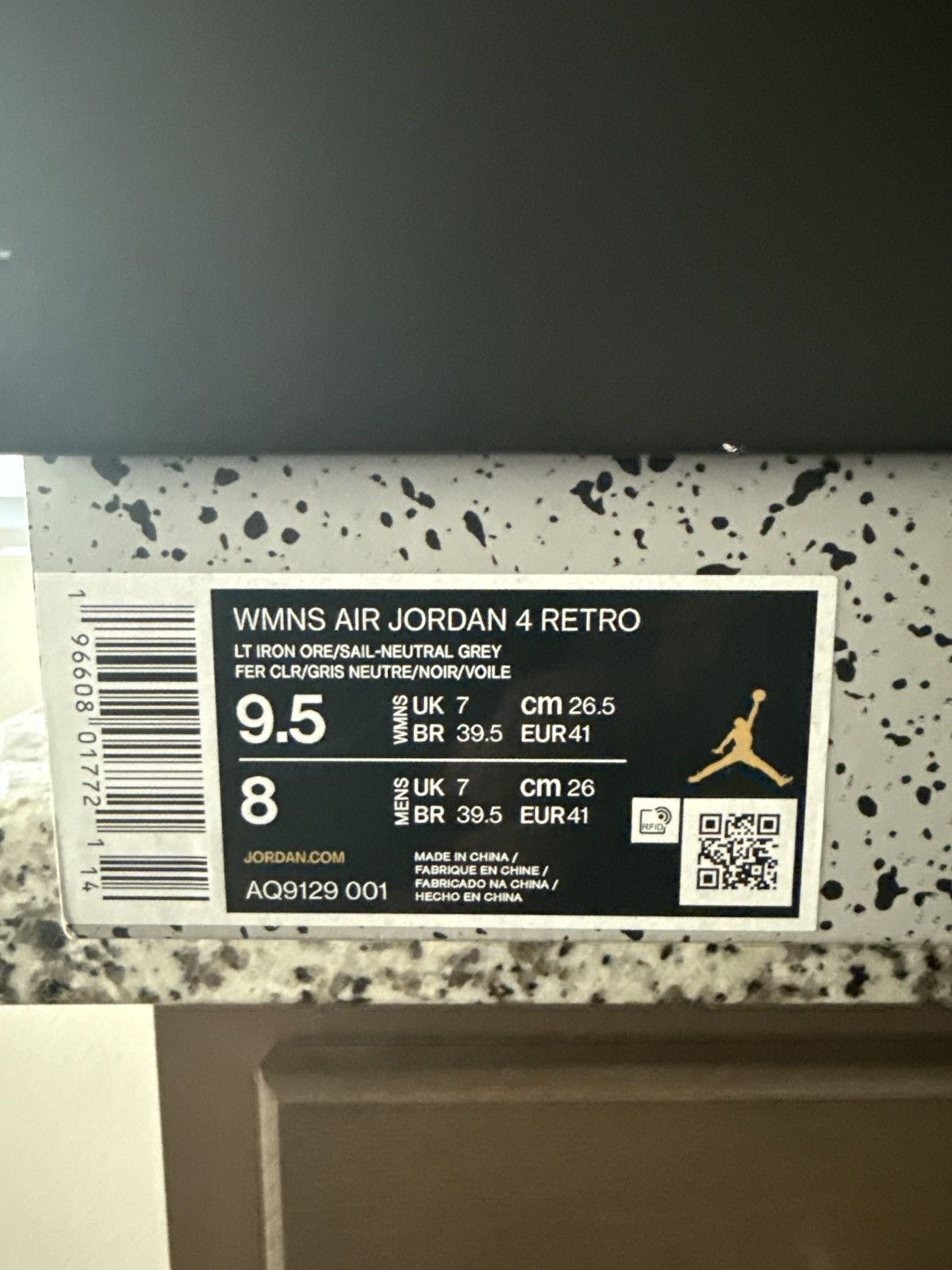 Jordan Brand Jordan 4 frozen moments Size US 8 / EU 41 - 7 Thumbnail
