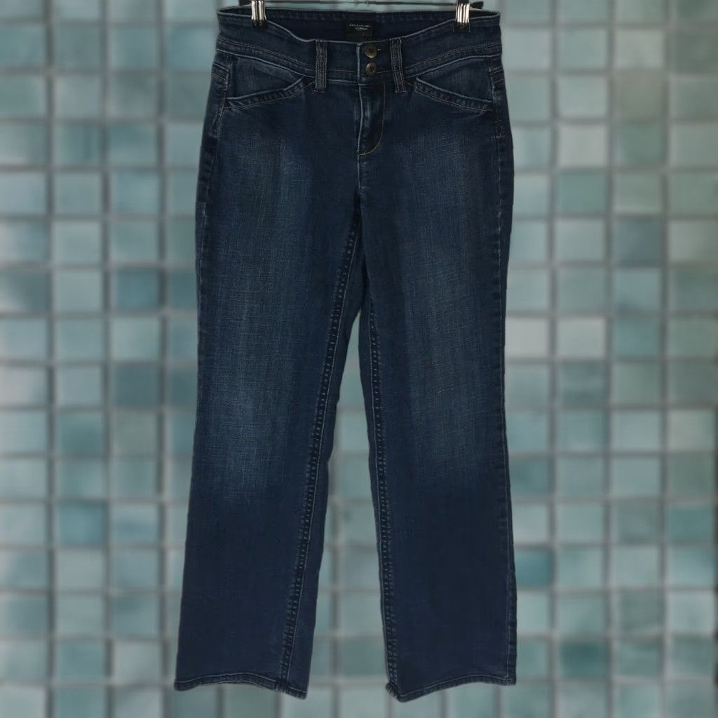 Ann Taylor Ann Taylor Cropped Denim Jeans Size 2P Women's Blue Casual Curvy Fit Size 26" / US 2 / IT 38 - 1 Thumbnail