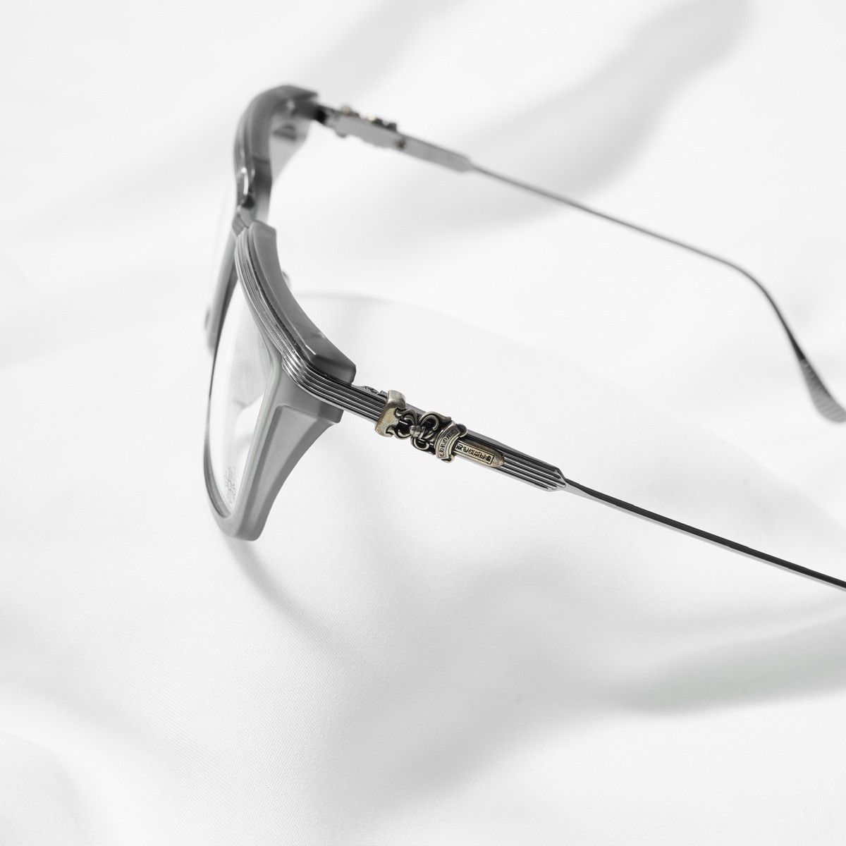 Chrome Hearts CHROME HEARTS TRYDIXAGAIN MATTE GRAY GLASSES Size ONE SIZE - 3 Thumbnail