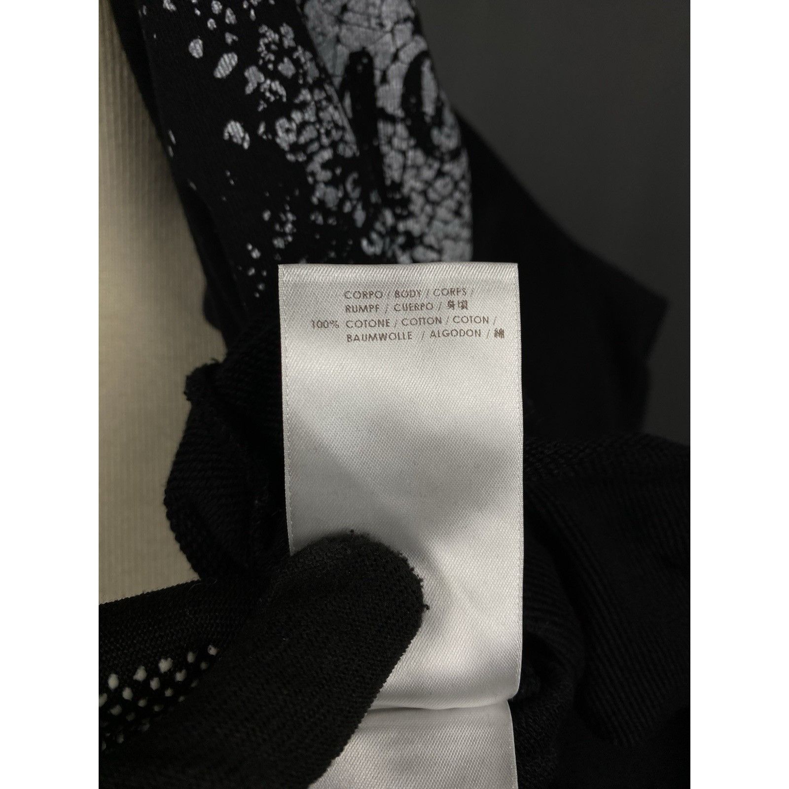 Alexander McQueen Alexander McQueen Big Logo Men's Black Crewneck Sweater Size Size US L / EU 52-54 / 3 - 11 Thumbnail