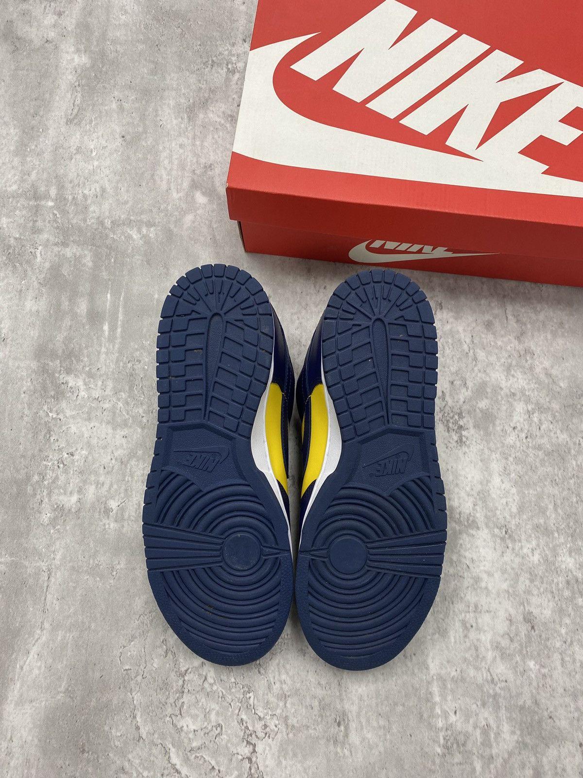 Nike Size 10.5M - Nike Dunk Low “Michigan” Size US 10.5 / EU 43-44 - 4 Thumbnail