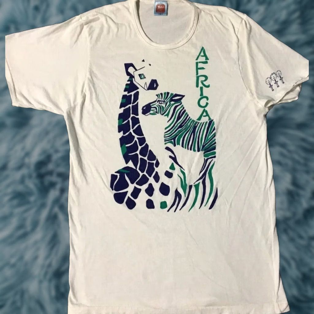 Vintage VINTAGE 90s Africa Zebra Giraffe Abstract Art Nature Grunge Shirt M White Graphic Tee Mens Size US M / EU 48-50 / 2 - 1 Thumbnail
