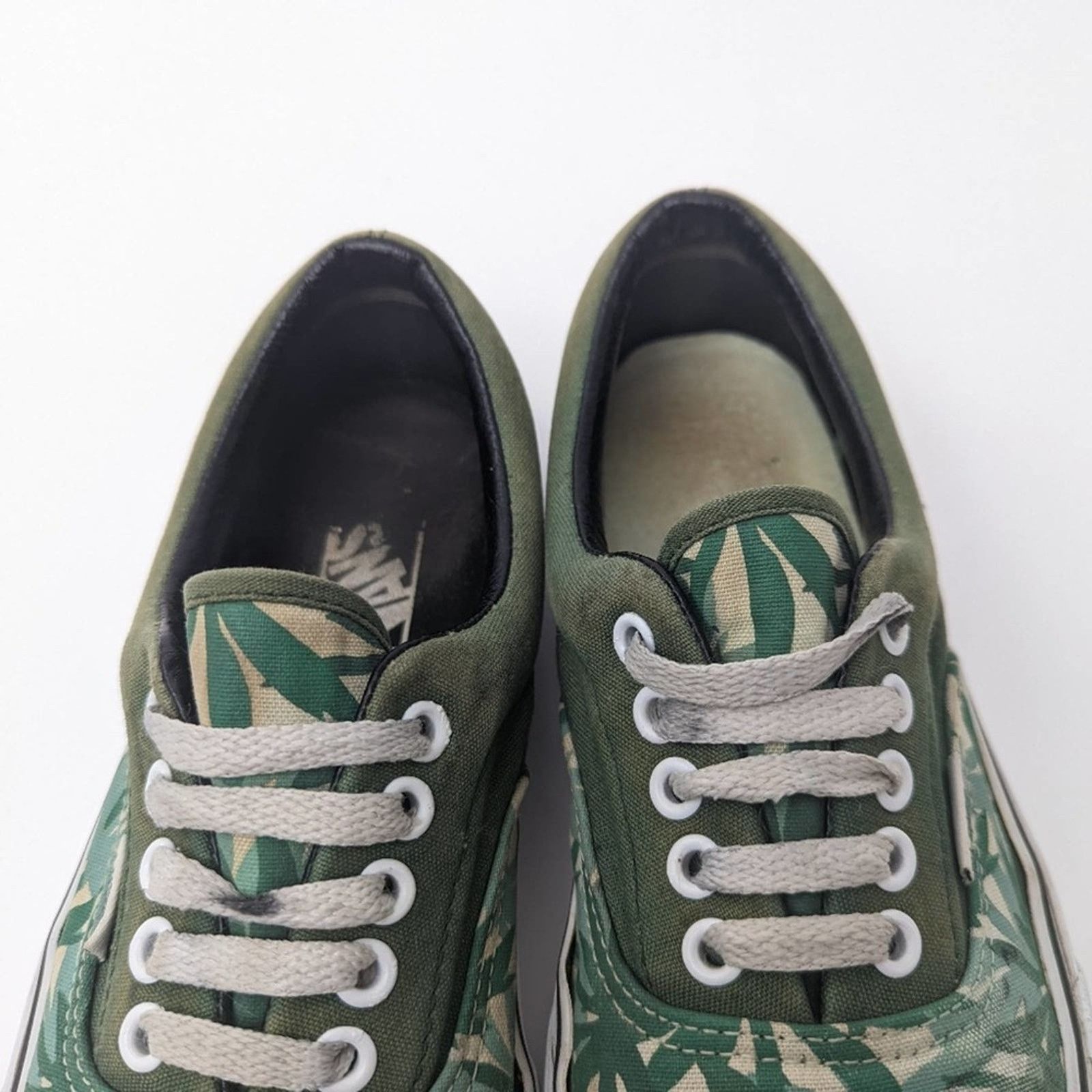 Vans Rare Mary-J Leaf Low Top Vans - 7.5/9 Size US 9 / IT 39 - 11 Thumbnail