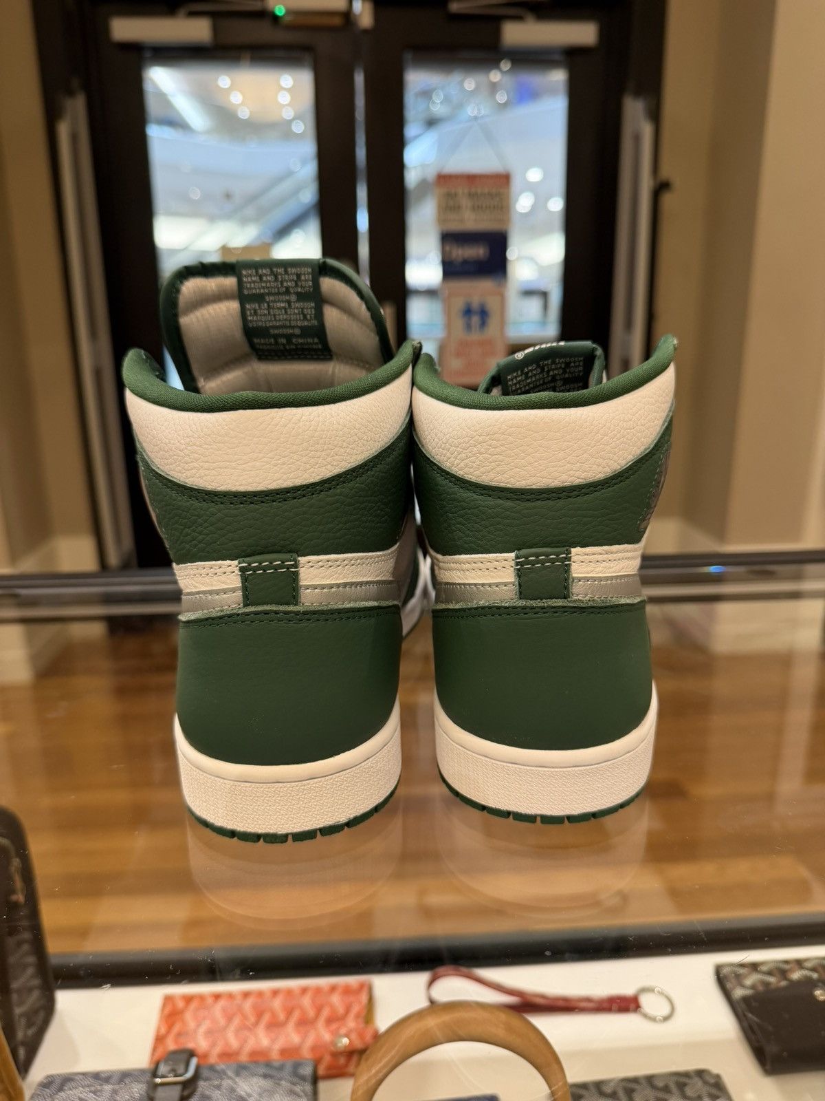 Jordan Brand Jordan 1 Retro High ‘Gorge Green’ Size US 10 / EU 43 - 6 Thumbnail