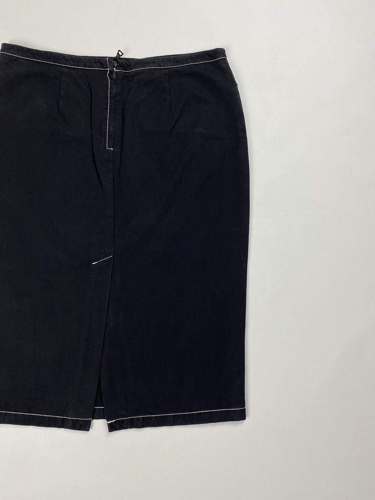 Prada Prada ladies cotton pencil skirt size 42 Size 28" / US 6 / IT 42 - 16 Thumbnail