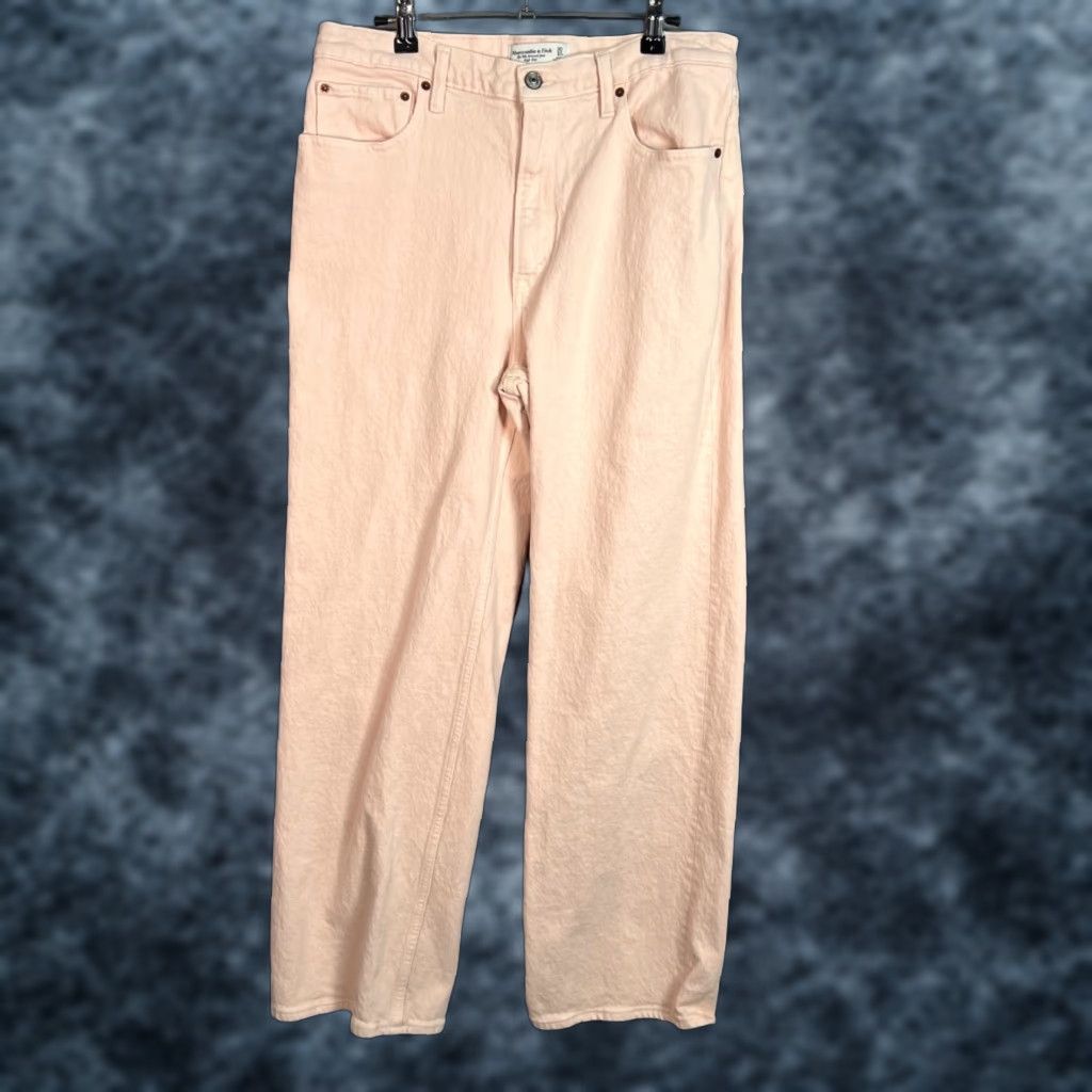Abercrombie & Fitch Abercrombie & Fitch Jeans 90s Pink Denim Womens 30 / 10R High Rise Relaxed Straight 5-Pocket Denim Jeans Womens 30 in Pink 90s Theme Mens/Womens Size 30" / US 8 / IT 44 - 1 Thumbnail