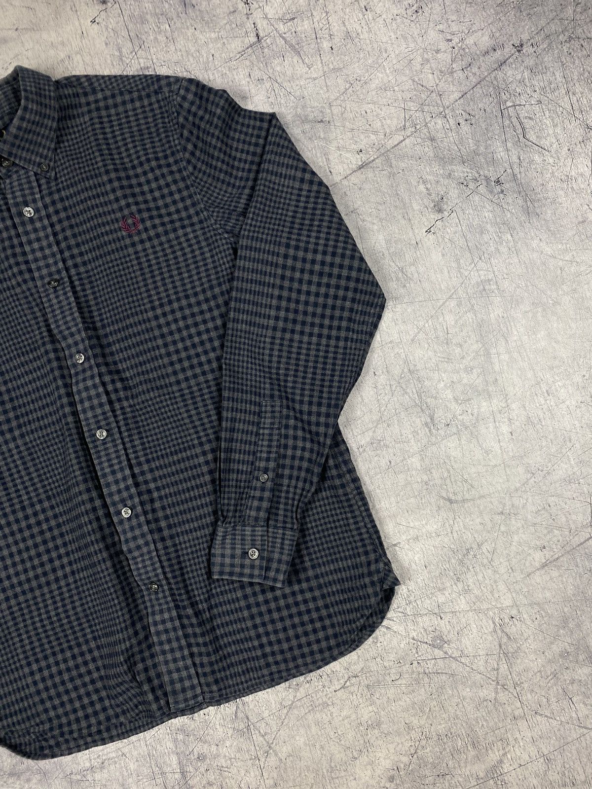 Fred Perry Y2K Fred Perry Button Up Checkered Shirt Size US M / EU 48-50 / 2 - 5 Thumbnail