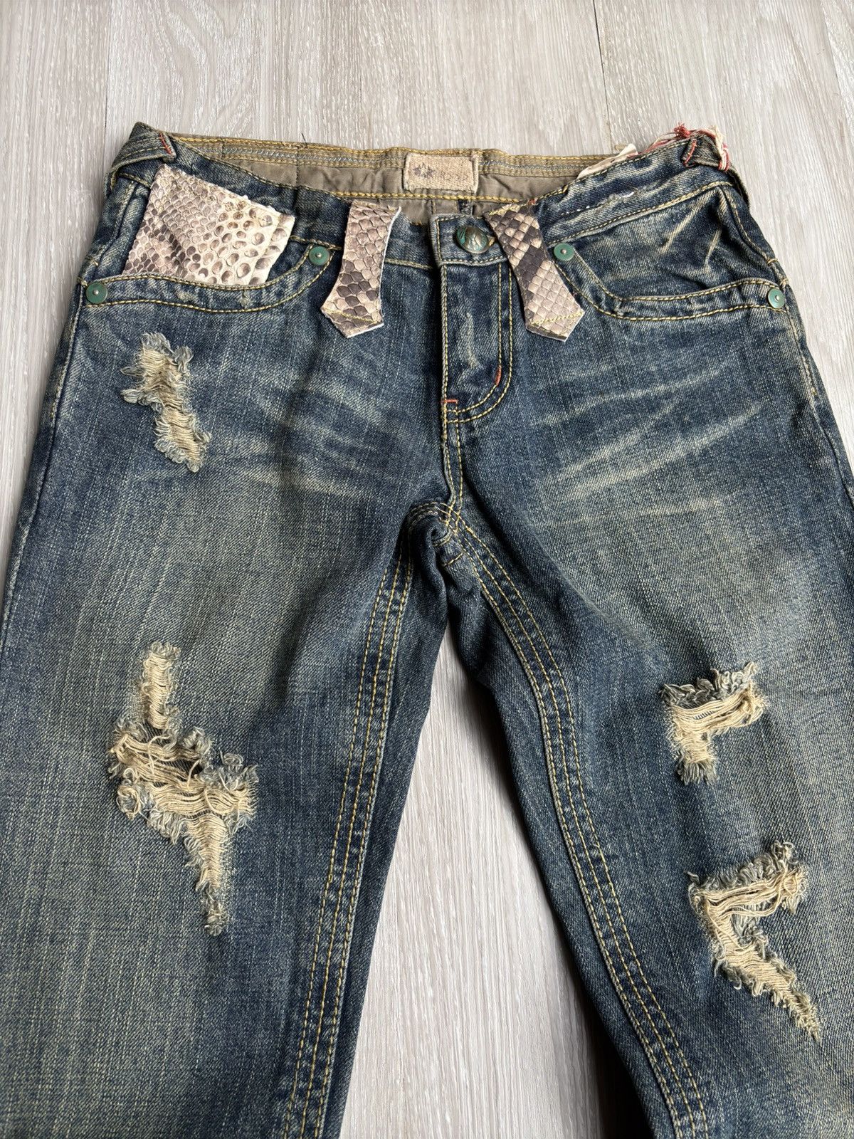 Japanese Brand REEF phyton accent lace up flare jeans Size US 26 / EU 42 - 2 Thumbnail
