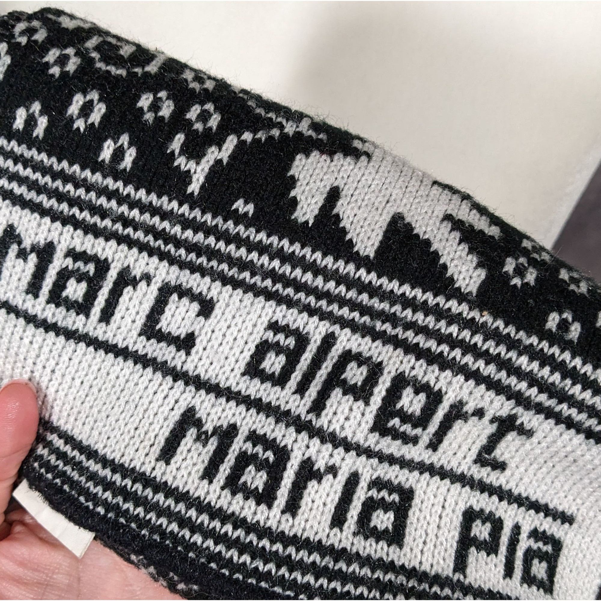 Other Marc Alpert Maria Pia Black And White Leaf Scarf Size ONE SIZE - 5 Thumbnail