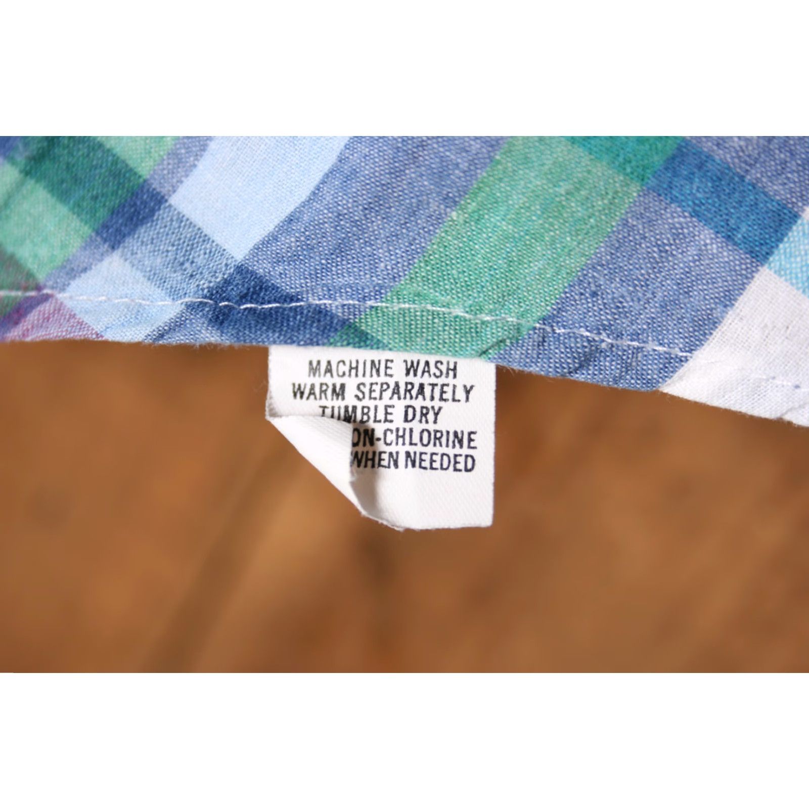 Vintage VINTAGE OshKosh B'gosh Madras Plaid Long Sleeve Button Front Shirt L Men Size US L / EU 52-54 / 3 - 7 Thumbnail