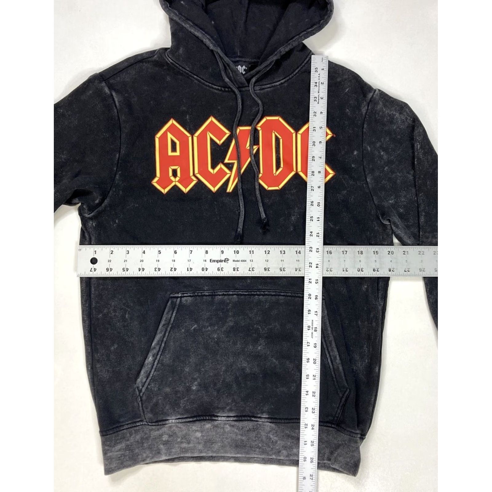 Vintage ACDC Graphic Pullover Hoodie Men Small Black Acid Wash Music Hoodie Size US S / EU 44-46 / 1 - 6 Thumbnail