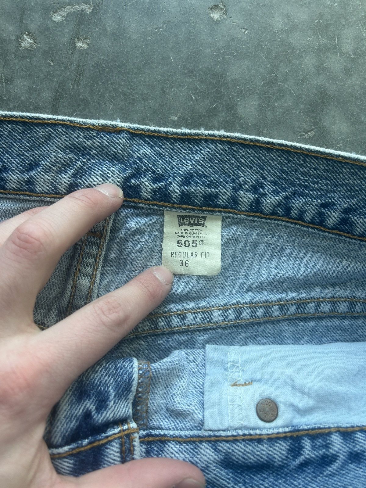 Levi's × Vintage Vintage Y2K Levi’s 505 Jean Shorts Size US 36 / EU 52 - 5 Thumbnail