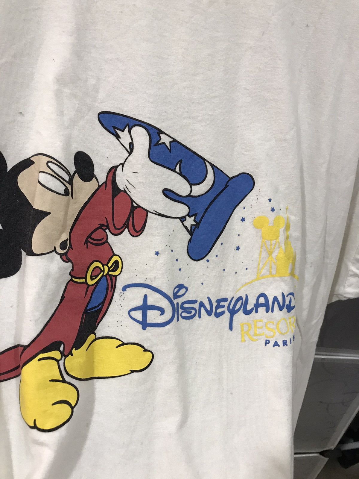 Disney × Vintage Vintage Disney Resort Paris Mickey Mouse Big Print Size US XXL / EU 58 / 5 - 2 Thumbnail