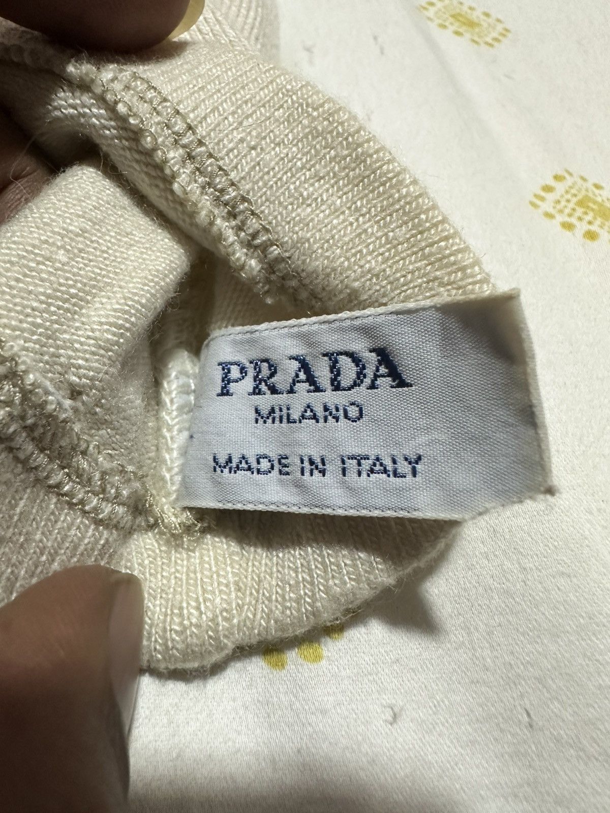 Prada Prada cashemere scoop neck sweater Size S / US 4 / IT 40 - 4 Thumbnail
