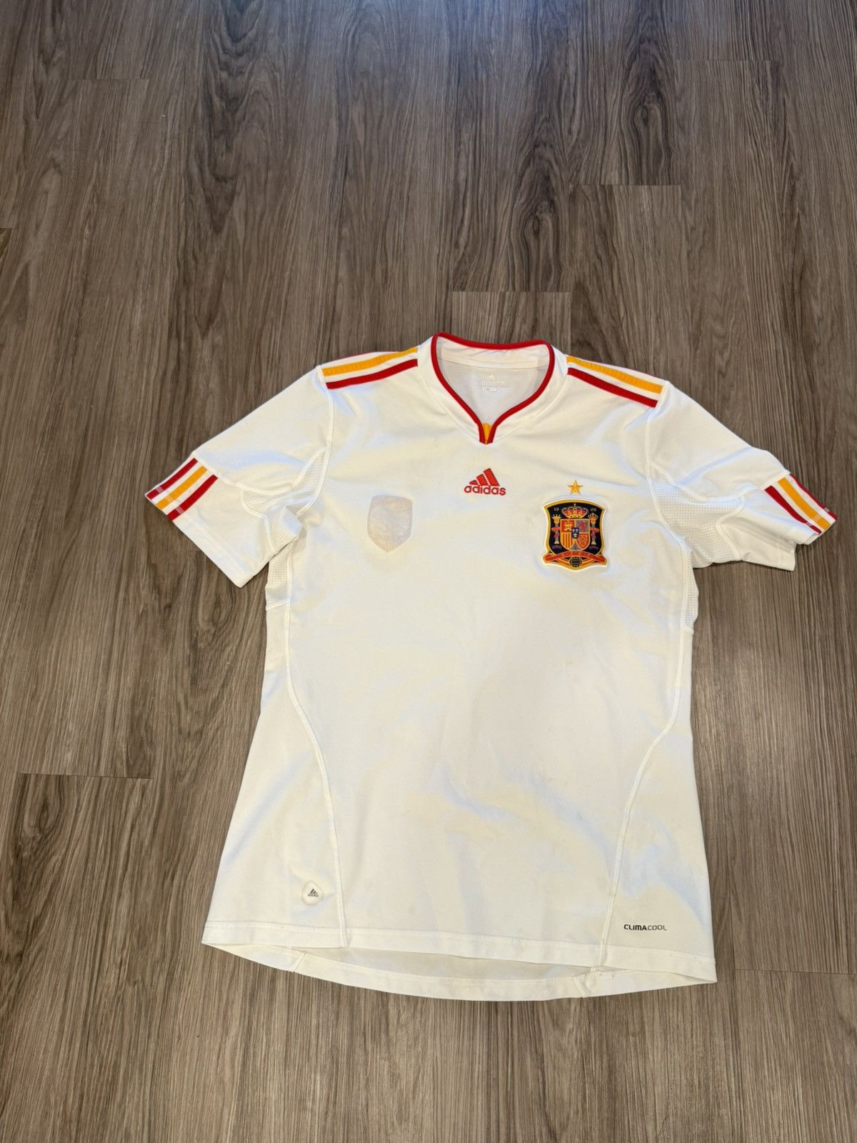 Adidas Adidas Spain white jersey Size US L / EU 52-54 / 3 - 1 Thumbnail