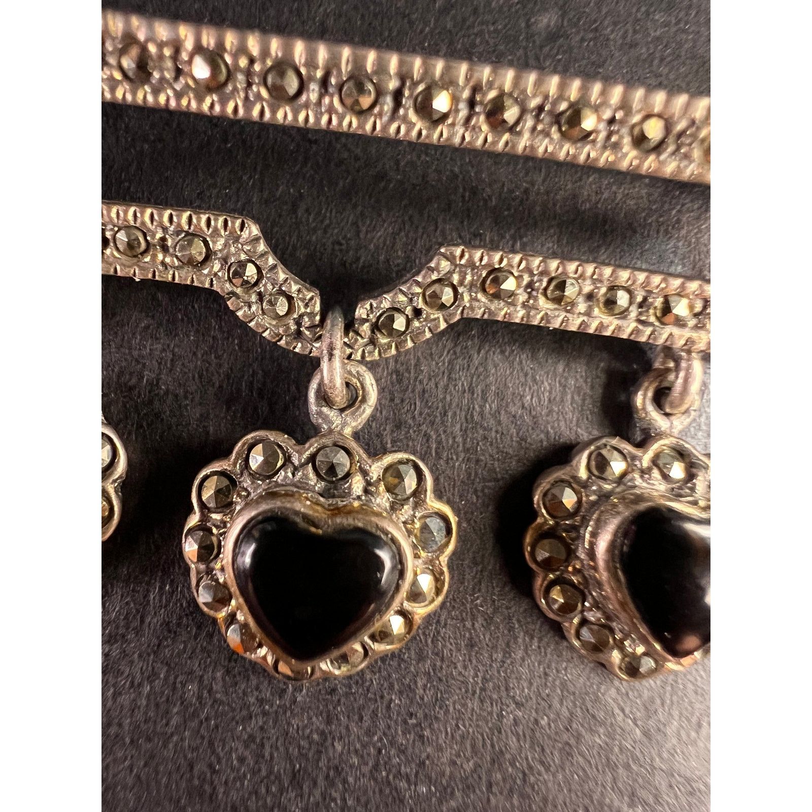 Other Vintage black onyx heart and marcasite 925 silver pin brooch Size ONE SIZE - 7 Thumbnail