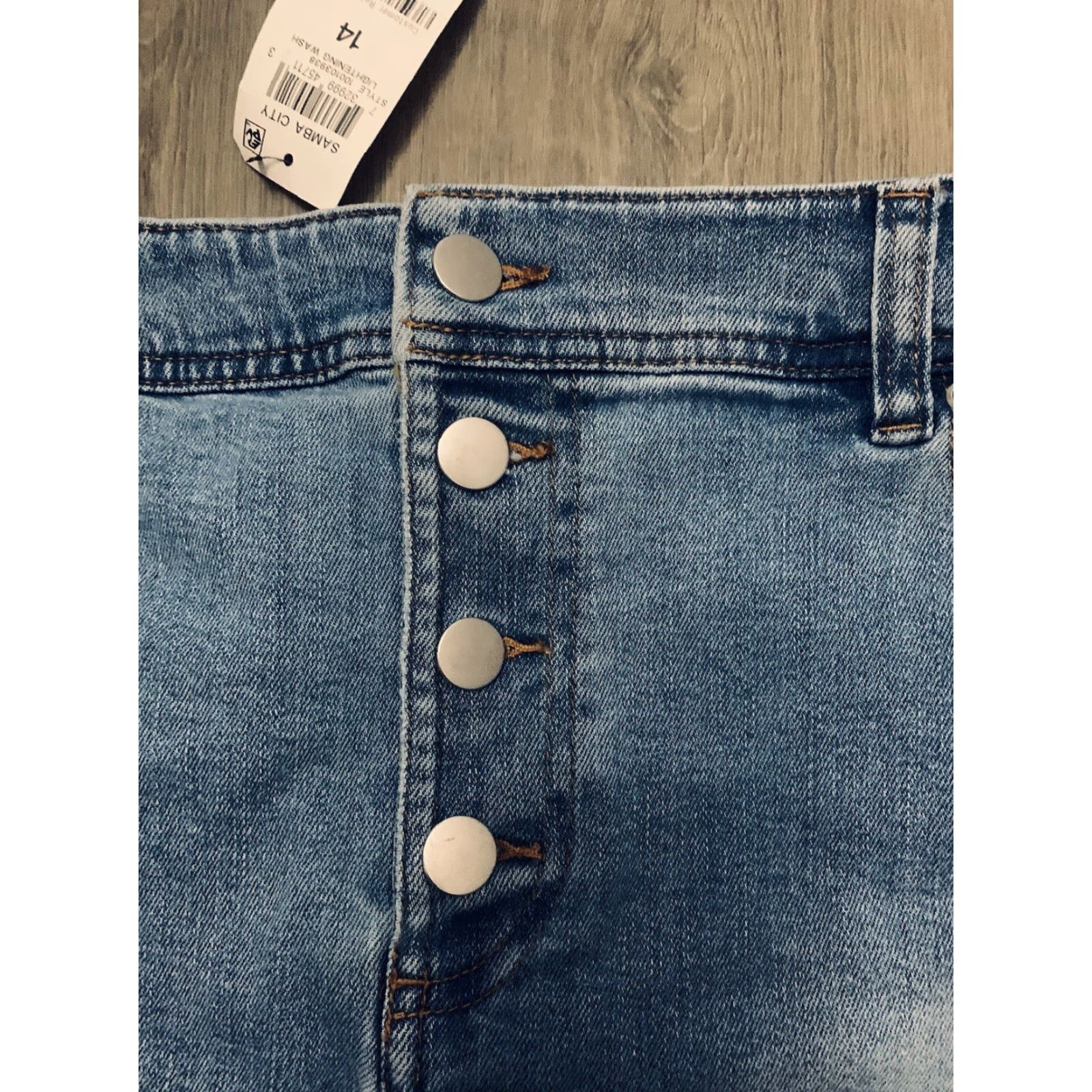 Bar III Bar III Skirt Women's 14 Blue Denim Mini NWT MSRP 9.50 Size 36" / US 14 / IT 50 - 3 Thumbnail