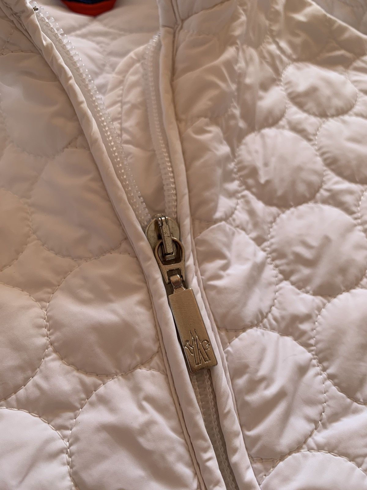 Moncler Moncler Quilted Women’s White Jacket S size Size S / US 4 / IT 40 - 7 Thumbnail