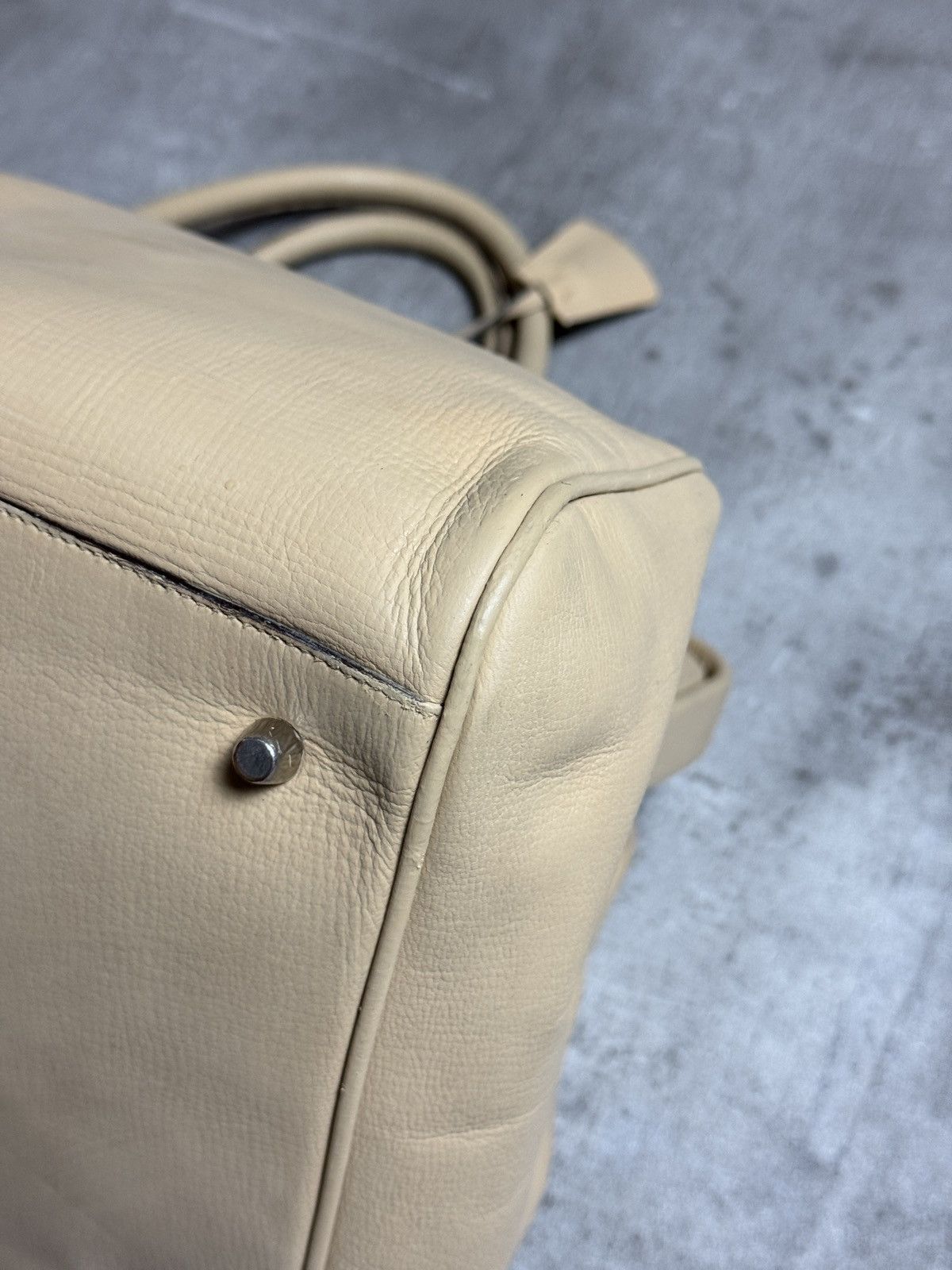 Prada Prada Vintage Beige Doctor Style Bag Size ONE SIZE - 12 Thumbnail
