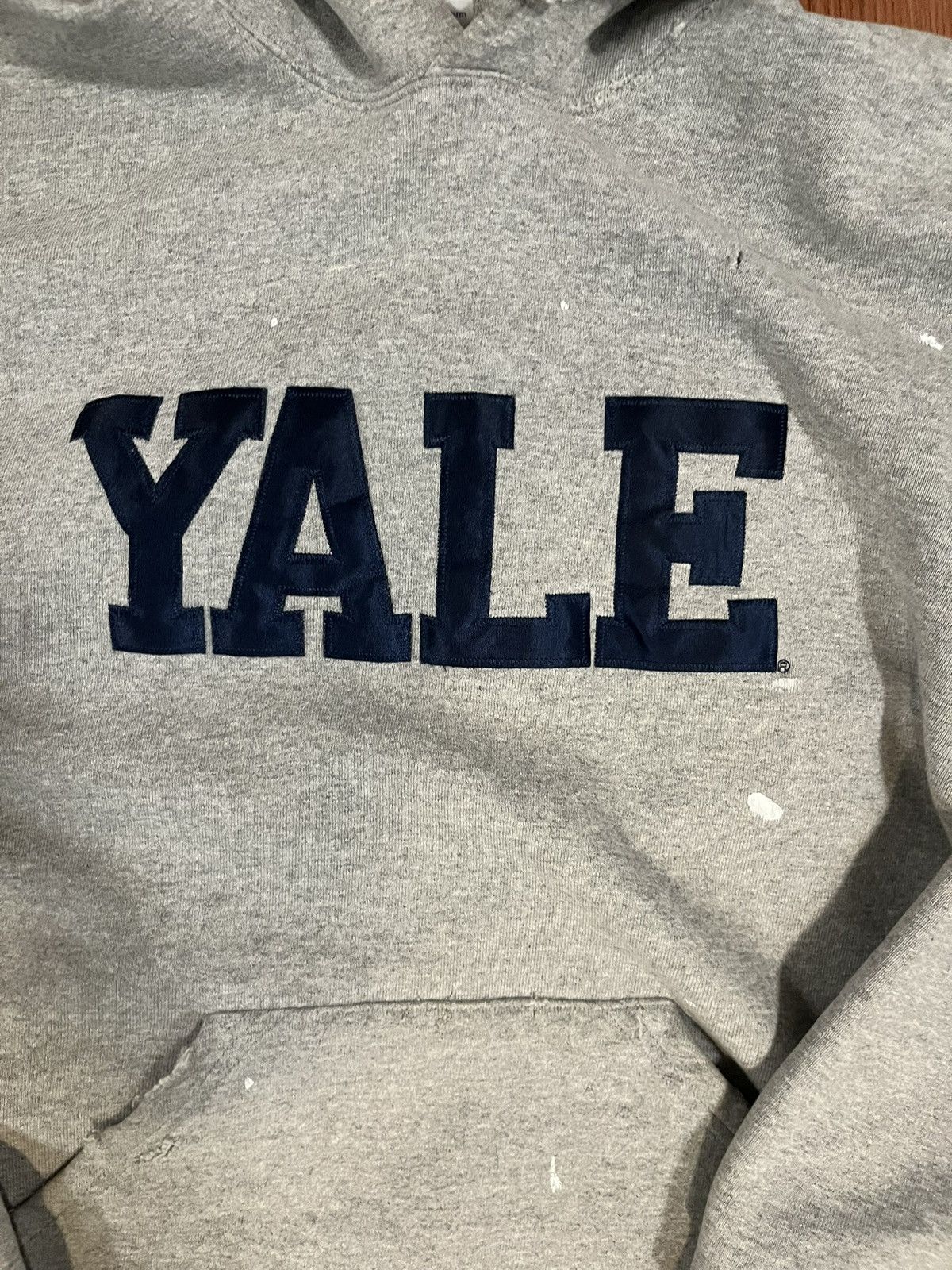 Vintage Yale distressed paint splatter Balenciaga style hoodie Size US M / EU 48-50 / 2 - 2 Thumbnail