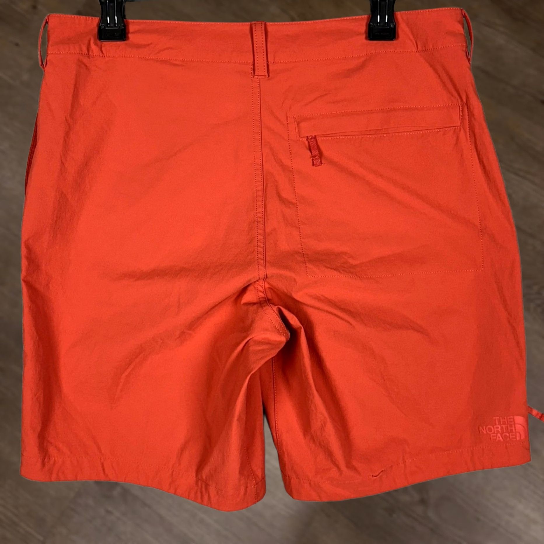The North Face The North Face Shorts Mens 34 Orange Cargo Hiking Outdoor Utility Stretch EUC Size US 34 / EU 50 - 1 Thumbnail