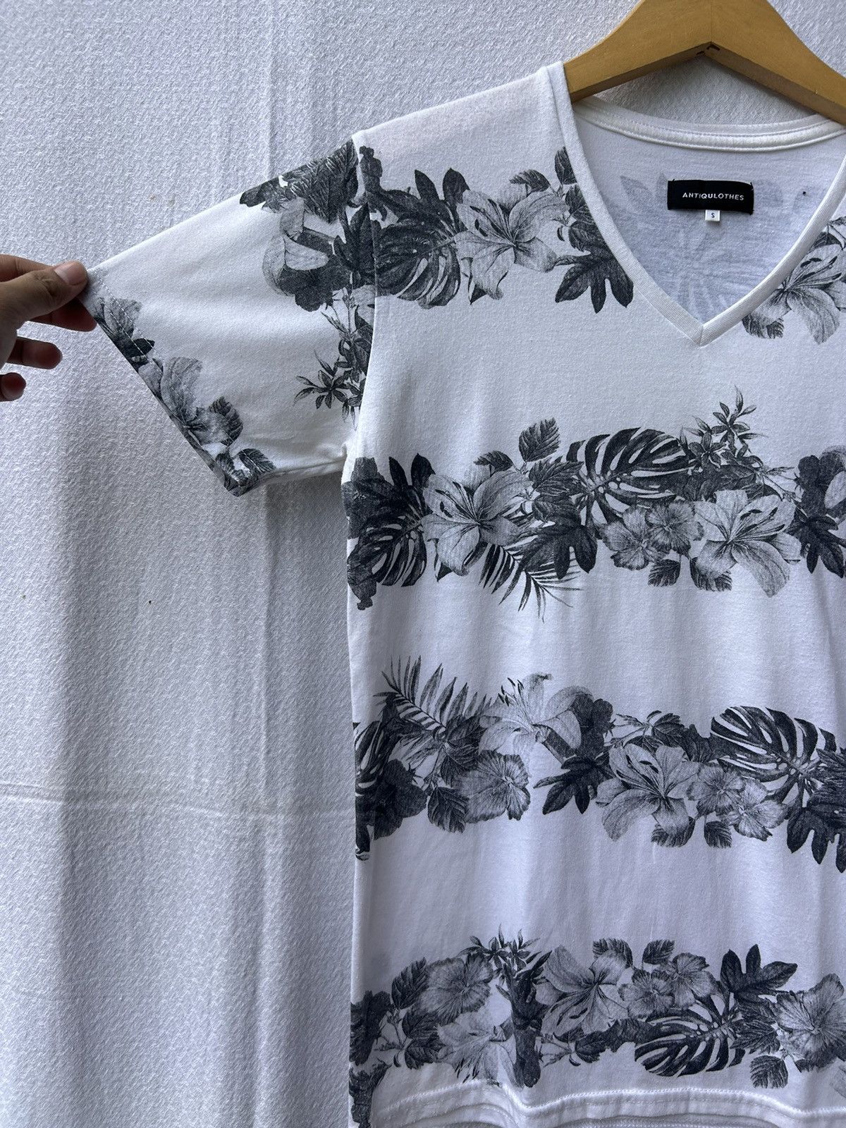 20471120 Antiqulothes japanese brand flowers archive shirt Size US S / EU 44-46 / 1 - 3 Thumbnail