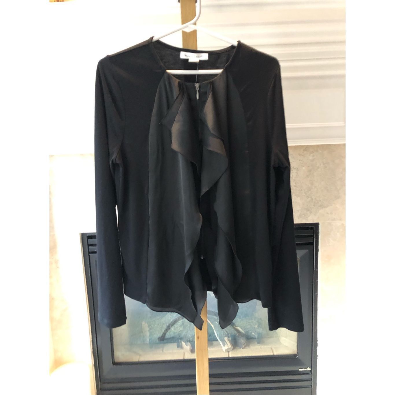 Other August Silk Women’s Black Elegant Ruffle Front Hidden Zip Up Size L / US 10 / IT 46 - 1 Thumbnail