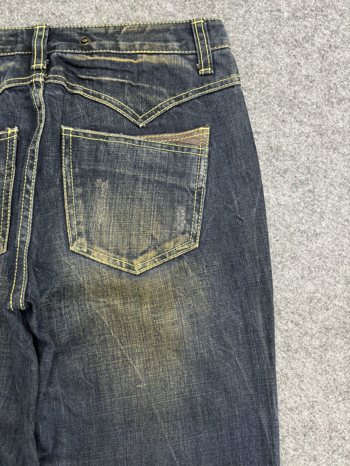 Japanese Brand 💥Flare💥Insane 90s Style Blue Rusty Distressed Denim F561 Size US 30 / EU 46 - 14 Thumbnail