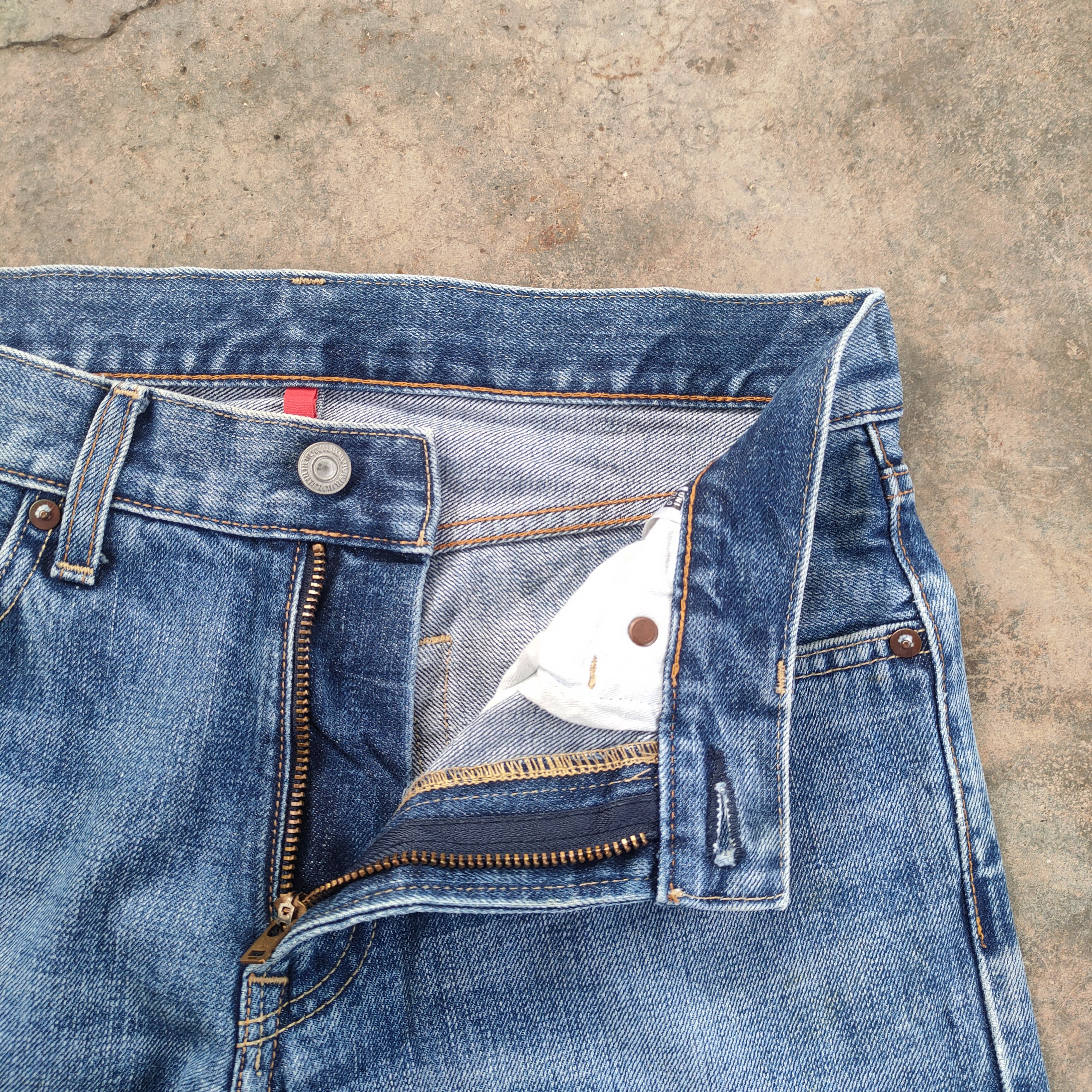 Japanese Brand W30 VINTAGE JAPANESE STRAIGHT FIT FADED RIPPED JEANS PANTS Size US 30 / EU 46 - 7 Thumbnail