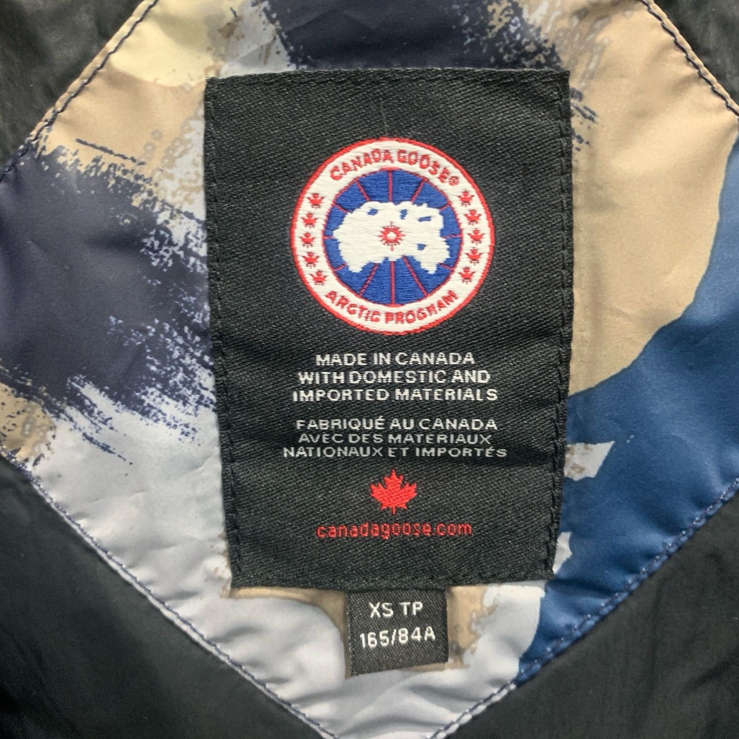Canada Goose Canada Goose Graffiti Nylon Down Jacket (XS) Size US XS / EU 42 / 0 - 6 Thumbnail