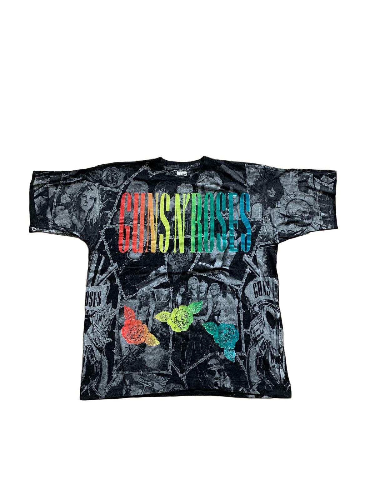 Band Tees × Guns N' Roses × Vintage Guns N Roses 90’s T-Shirt Vintage All Over Print Tee AOP Size US L / EU 52-54 / 3 - 1 Thumbnail