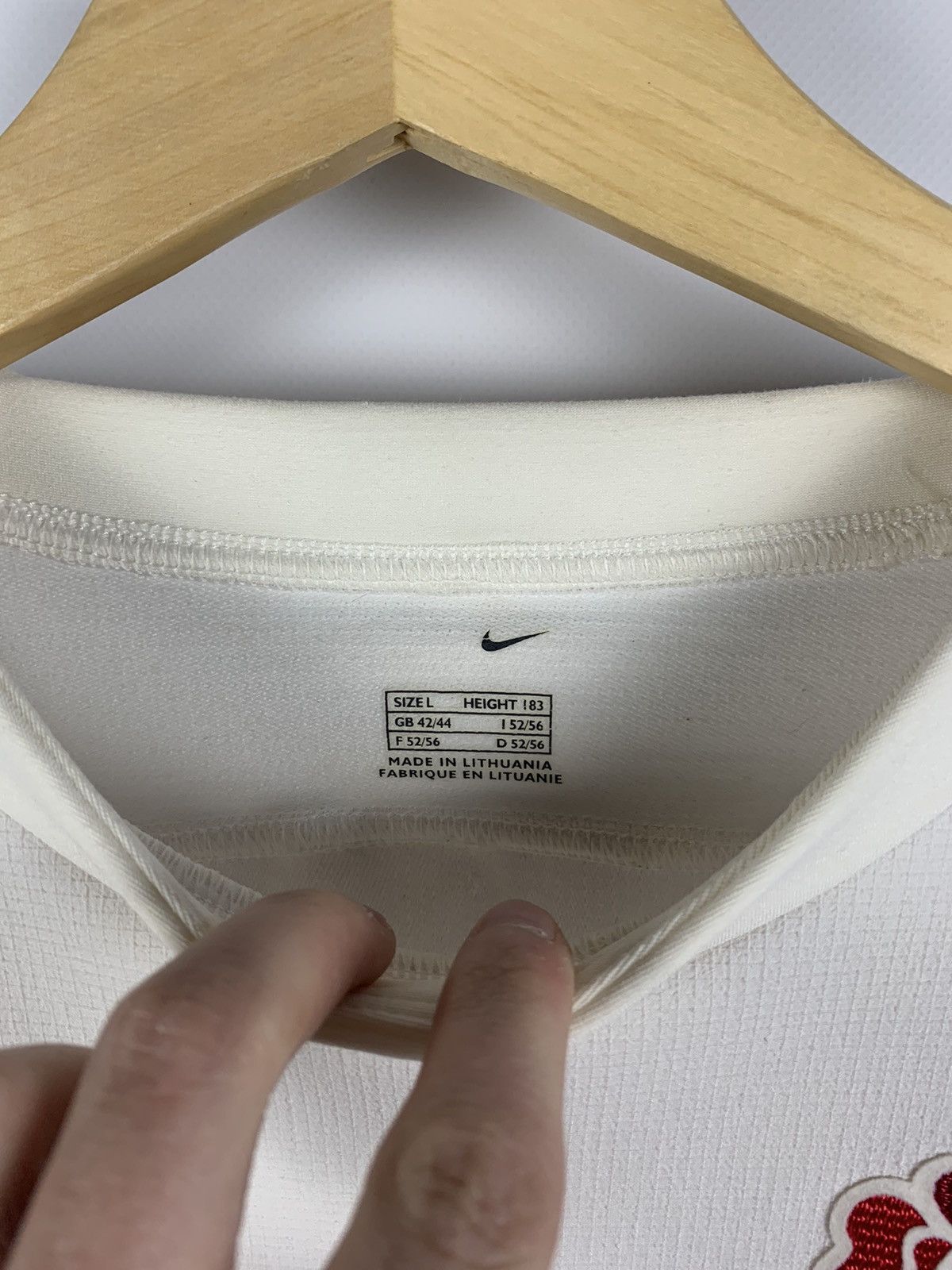 Nike × Vintage Nike England O2 Vintage Hype Rugby Jersey Shirt Men’s Size L Size US L / EU 52-54 / 3 - 5 Thumbnail