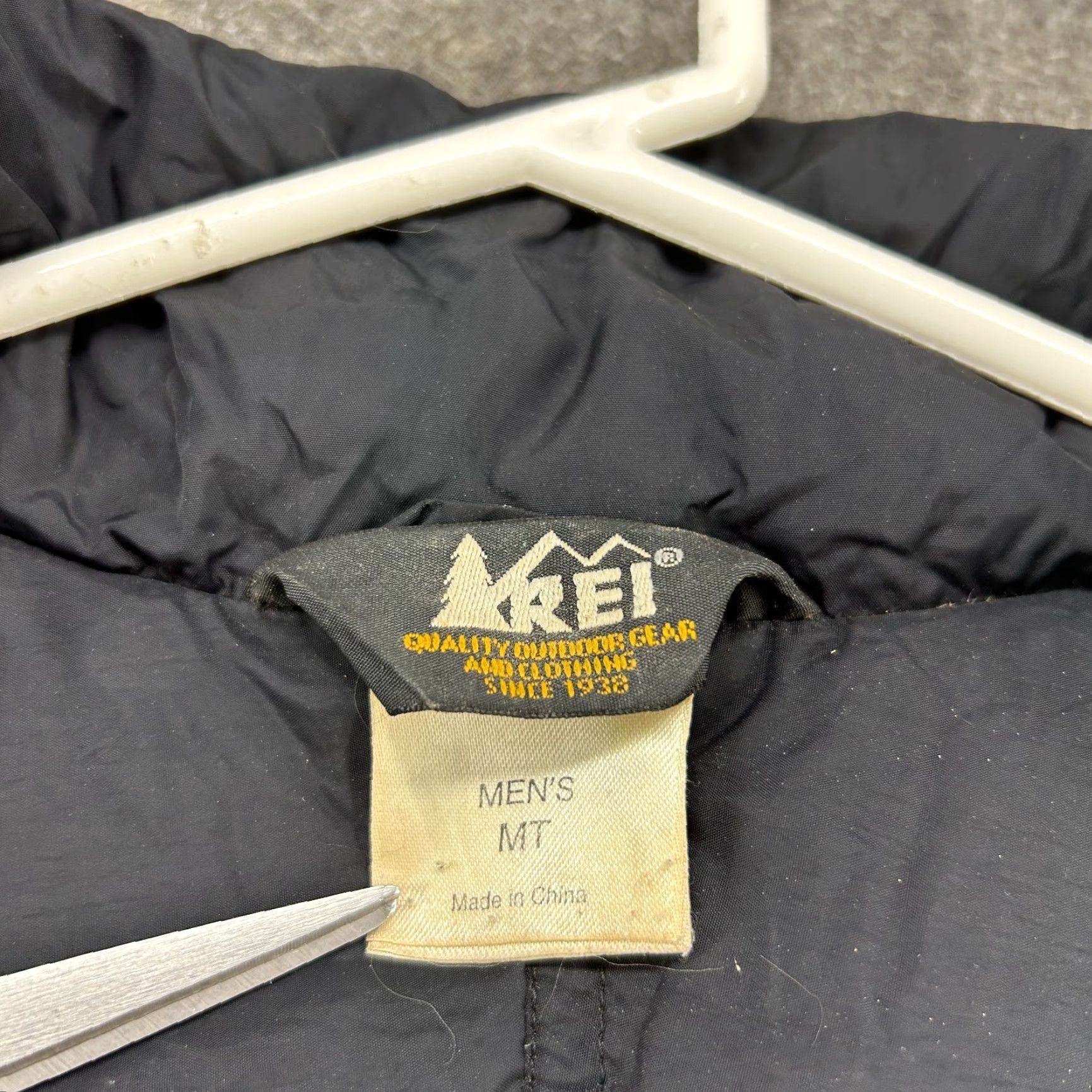Vintage VINTAGE REI Jacket Mens MT Black Puffer Down Insulated Parka 90s Big & Tall Mens Jacket Size US M / EU 48-50 / 2 - 7 Thumbnail