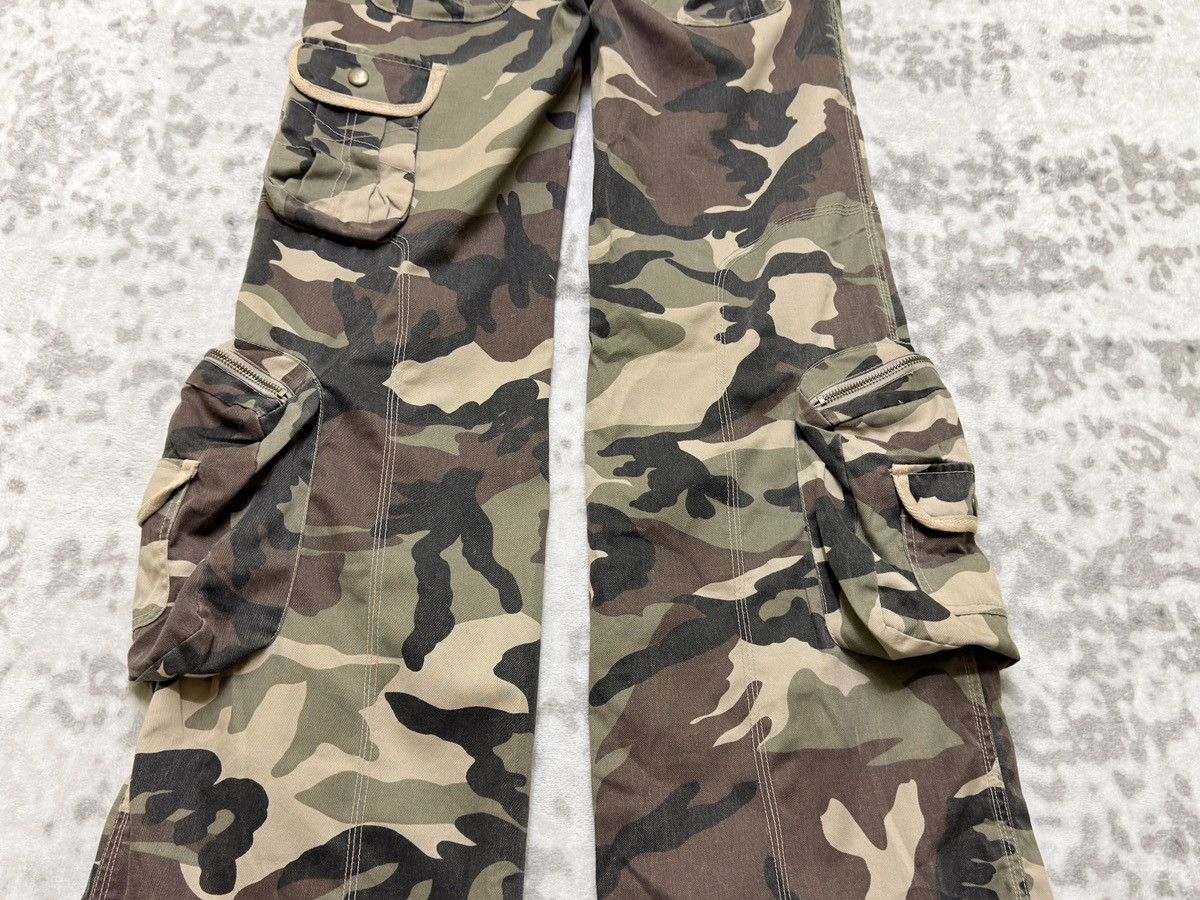 GOA Spiral Girl Camo Cargo Flare Pants Low Rise Women Denim Size US 29 - 12 Thumbnail