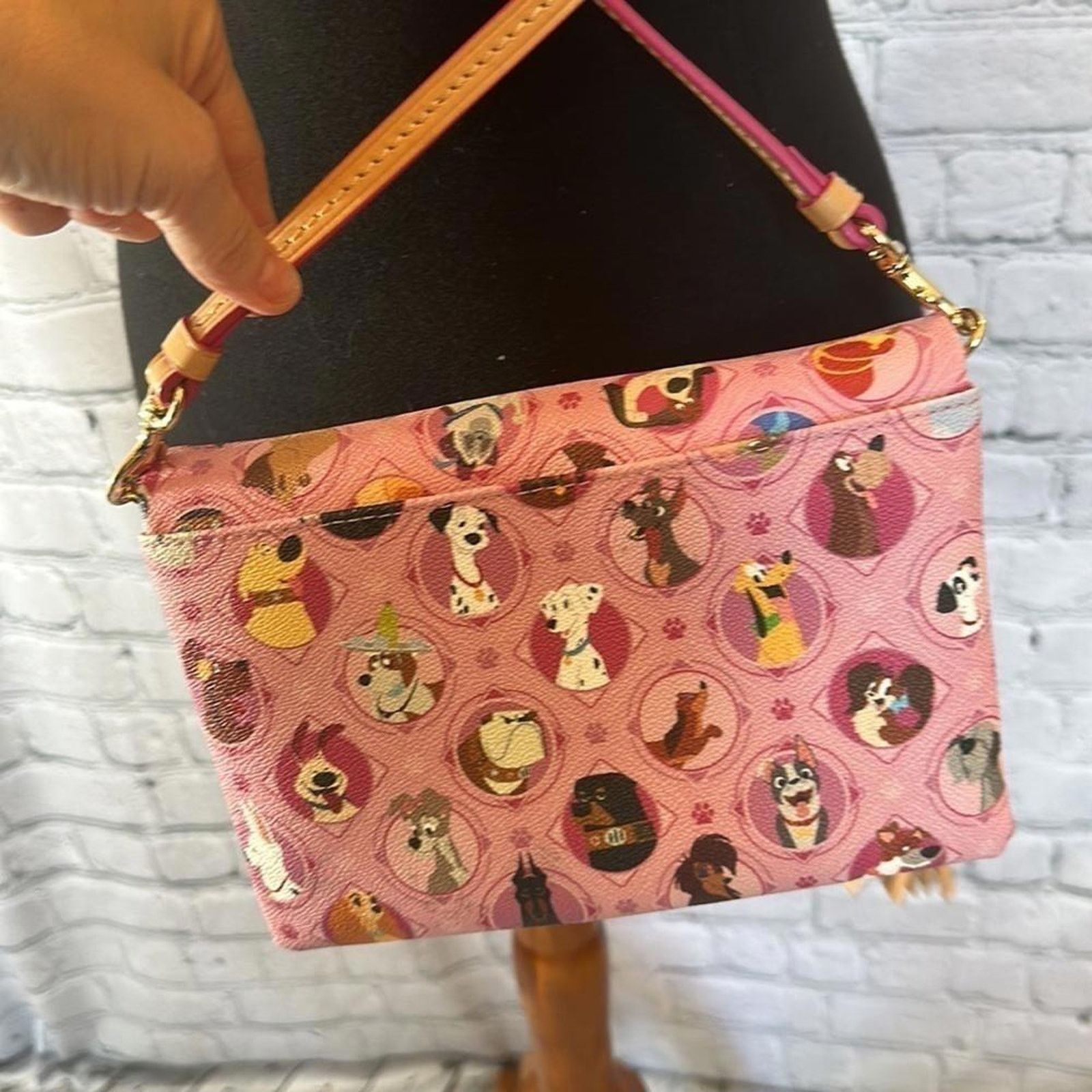 Dooney & Bourke Rare Dooney & Bourke Disney Dogs Crossbody Bag - Pink Size ONE SIZE - 7 Thumbnail