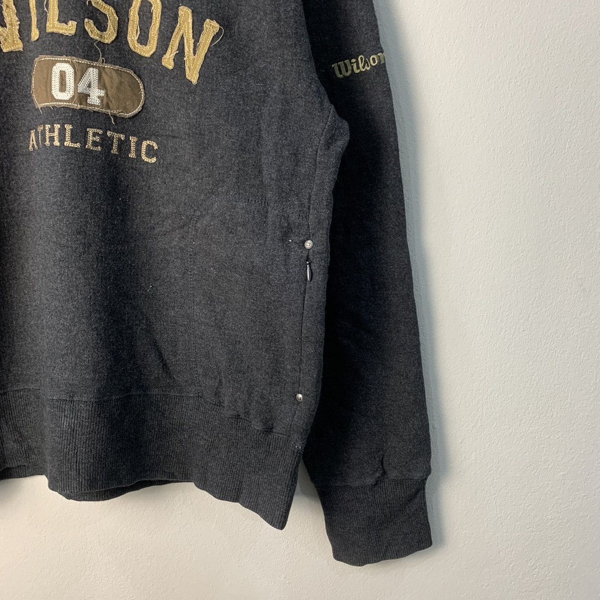Sports Specialties × Wilson Vintage Wilson Sweatshirt Biglogo Wilson Sports in Chicago Size US L / EU 52-54 / 3 - 5 Thumbnail