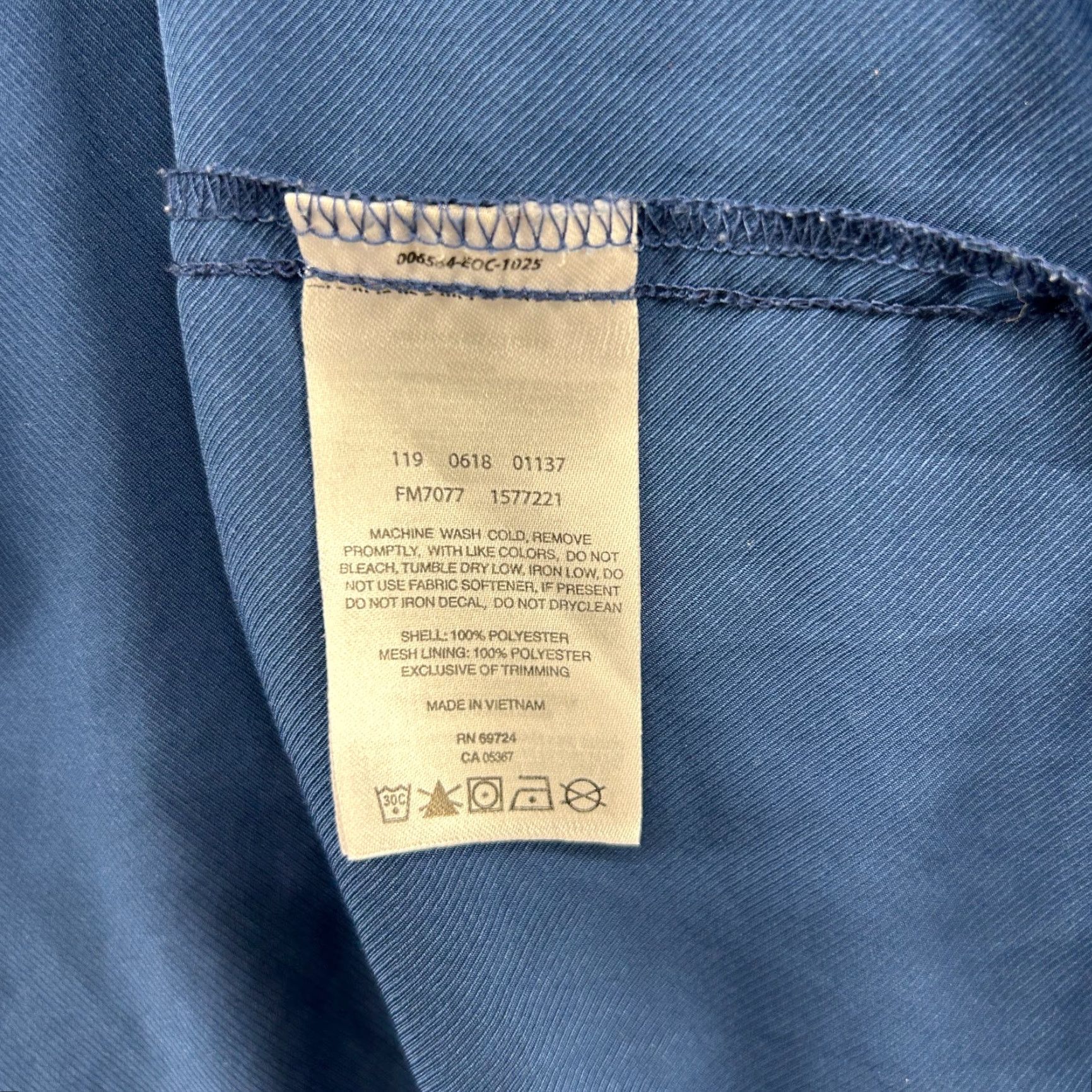 Vintage Columbia Shirt Mens 2XL Blue Button-Down Short Sleeve Fishing Omni Shield Size US XXL / EU 58 / 5 - 3 Thumbnail