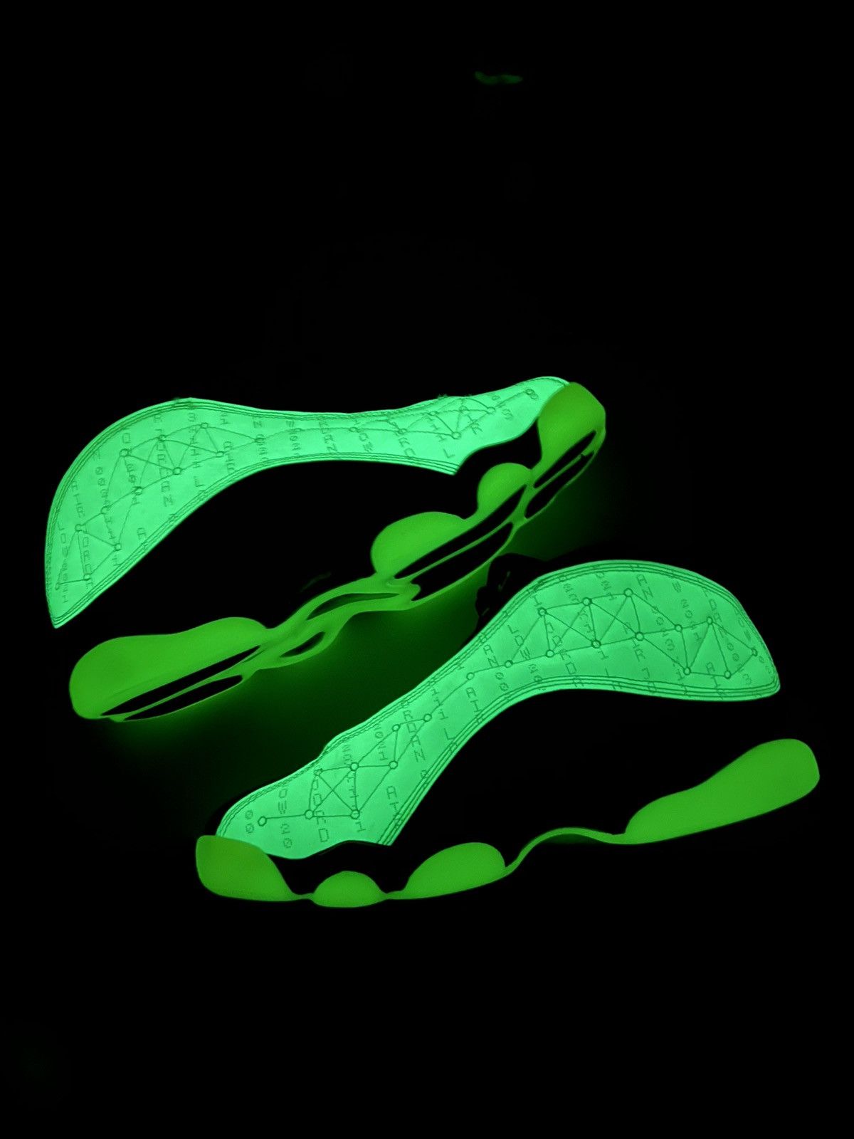 Jordan Brand Air Jordan 13 Low Single’s Day Size US 10 / EU 43 - 1 Thumbnail