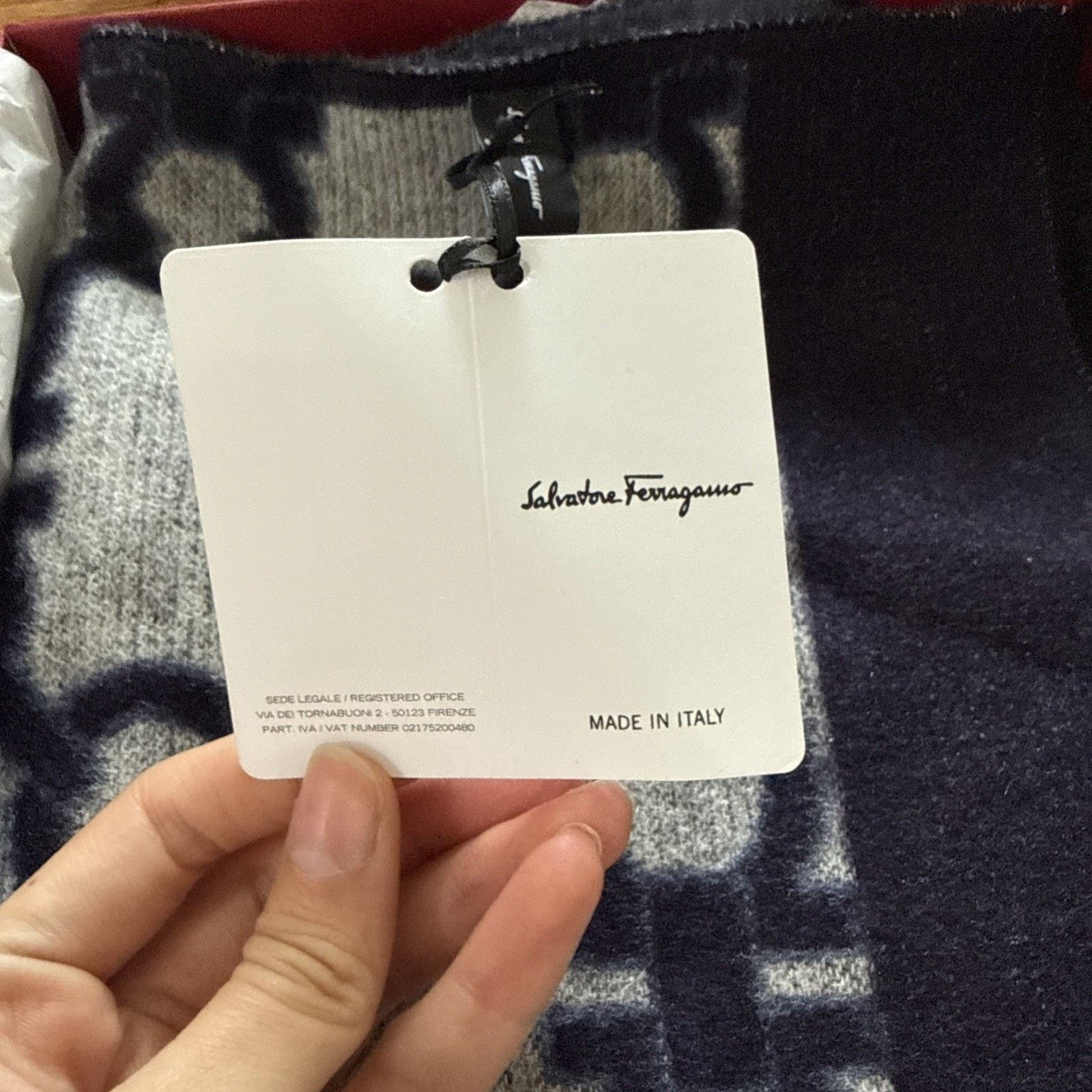 Salvatore Ferragamo Salvatore Ferragamo SR NOBILE 35 Scarf Silk Cashmere Gancini Size ONE SIZE - 2 Thumbnail