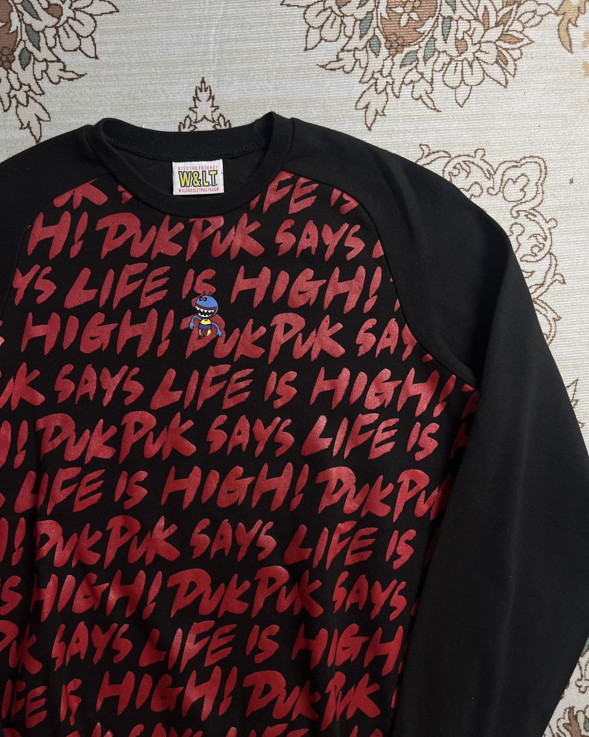 W&LT W&LT 90s “Puk Puk Says Life is High” Sweater Size XS / US 0-2 / IT 36-38 - 3 Thumbnail