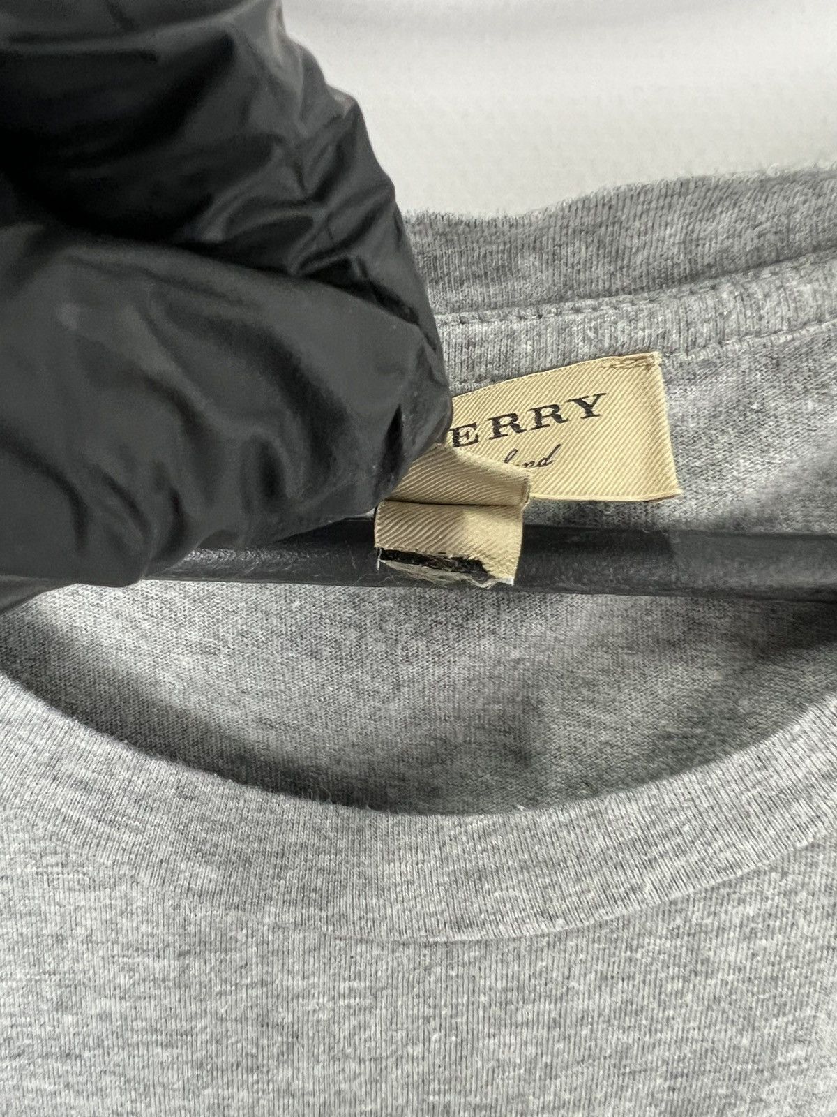 Burberry Vintage streetwear luxury y2k Burberry Big Logo Tee Shirt Size US XL / EU 56 / 4 - 4 Thumbnail