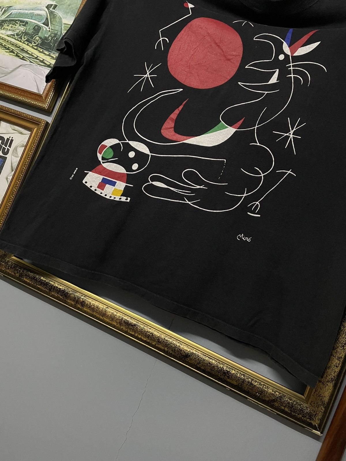 Arts & Science Vintage 1990s Joan Suc Miro Abstract Famous Art Tshirt Size US XL / EU 56 / 4 - 5 Thumbnail