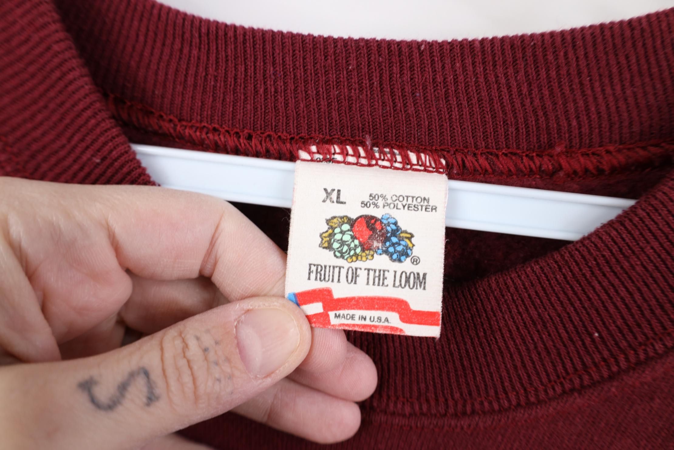 Vintage Vintage 90s Streetwear Crewneck Sweatshirt Burgundy Red USA Size US XL / EU 56 / 4 - 4 Thumbnail