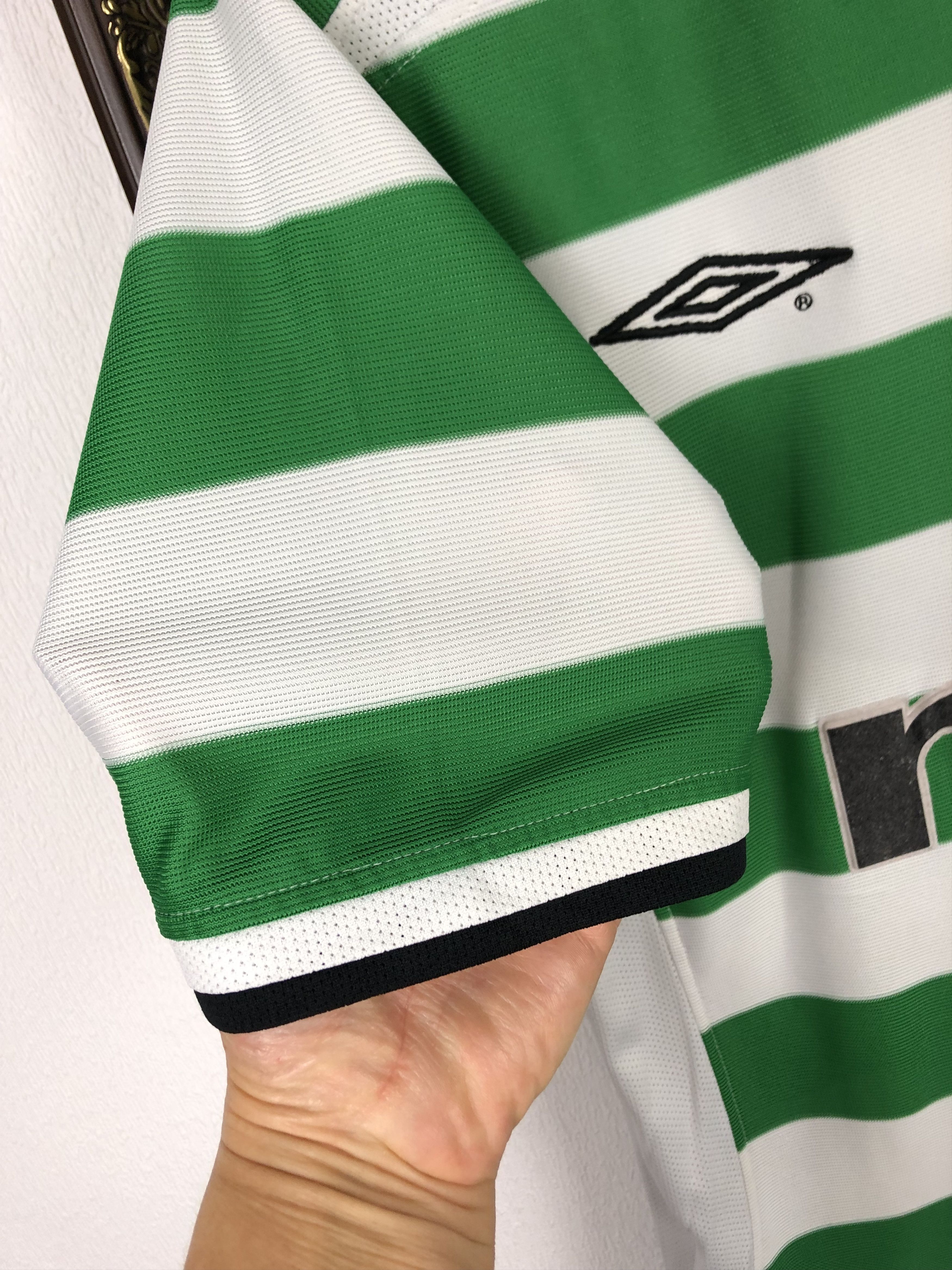 Vintage Celtic Home football shirt 2001 Soccer Umbro Jersey Trikot Size US S / EU 44-46 / 1 - 5 Thumbnail
