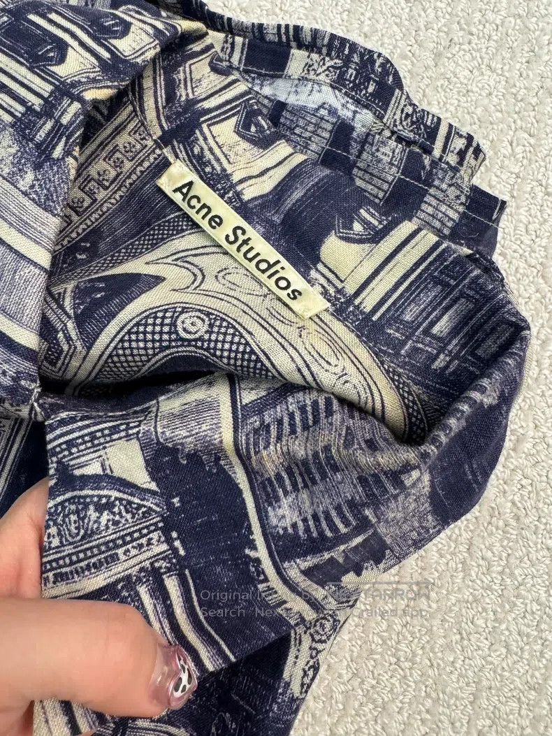 Acne Studios Acne Studios size 32 Painted Architectural Style Shirt, Lin Size US S / EU 44-46 / 1 - 7 Thumbnail