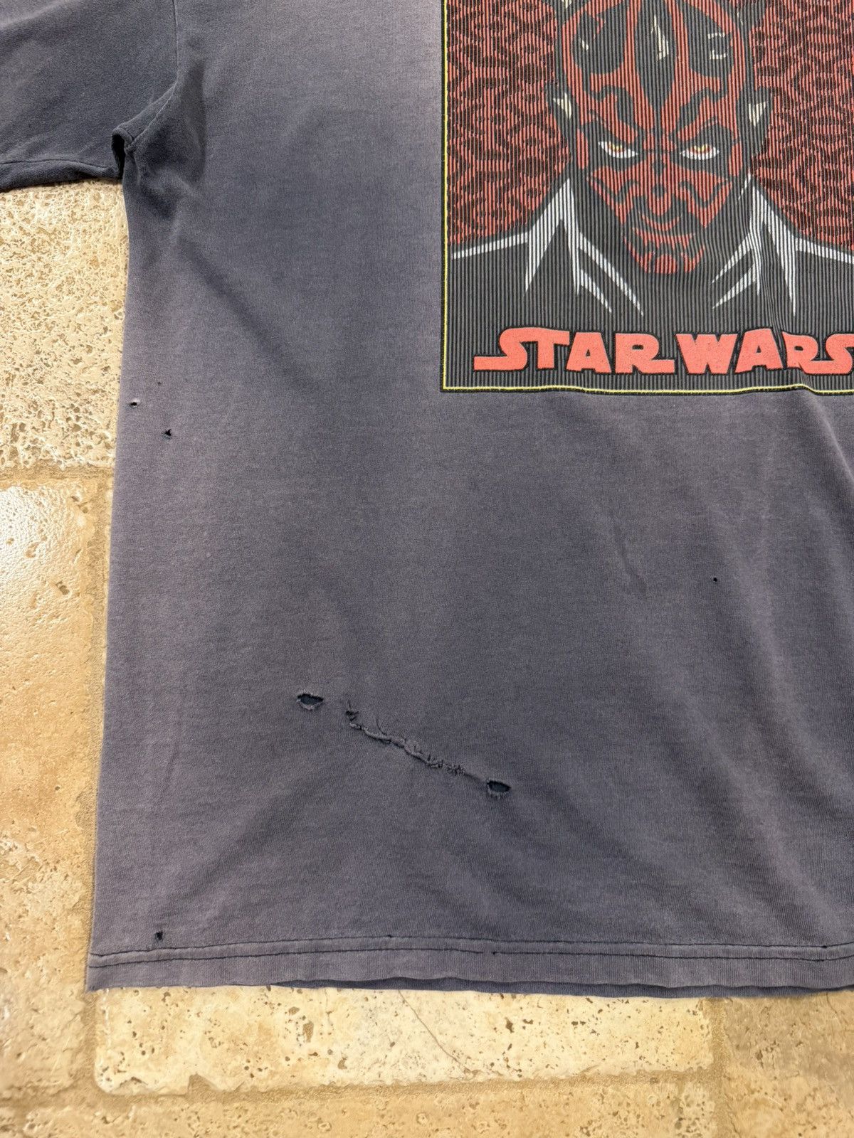 Vintage Vintage 1999 Darth Maul Portrait Star Wars Sun Faded T-Shirt Size US XL / EU 56 / 4 - 5 Thumbnail
