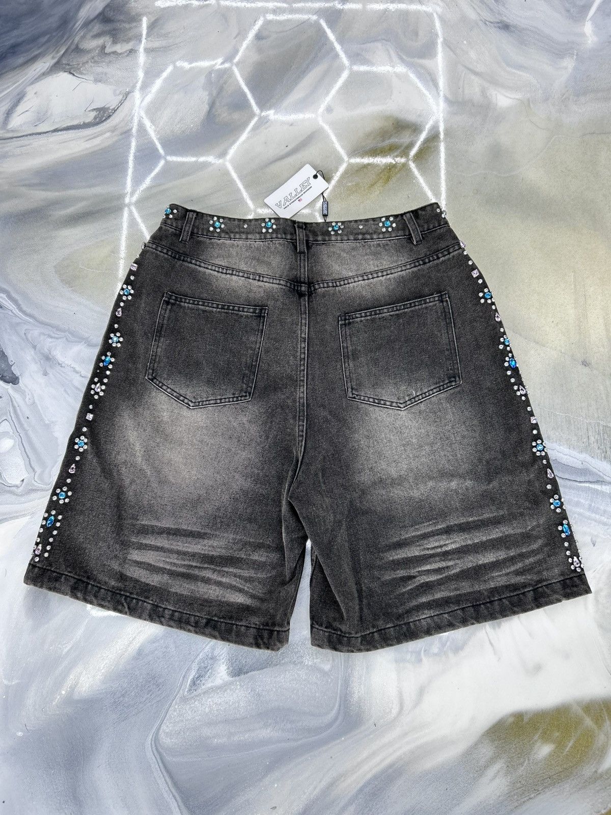 Vale Vale Black Candy Jean Shorts Size 36 Size US 36 / EU 52 - 7 Thumbnail