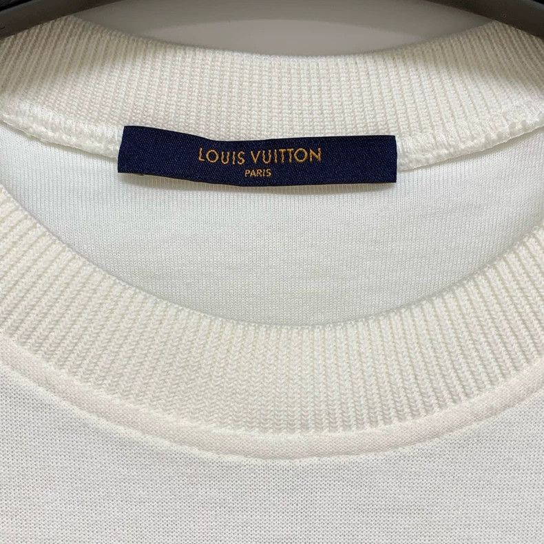 Louis Vuitton Louis Vuitton Alien White Short Sleeve 2503-Nextarrow Size US S / EU 44-46 / 1 - 4 Thumbnail