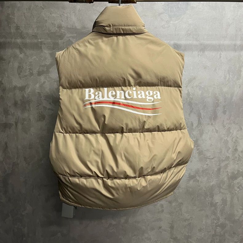 Balenciaga Balenciaga Khaki solid logo printed collar vest Size US XS / EU 42 / 0 - 6 Thumbnail